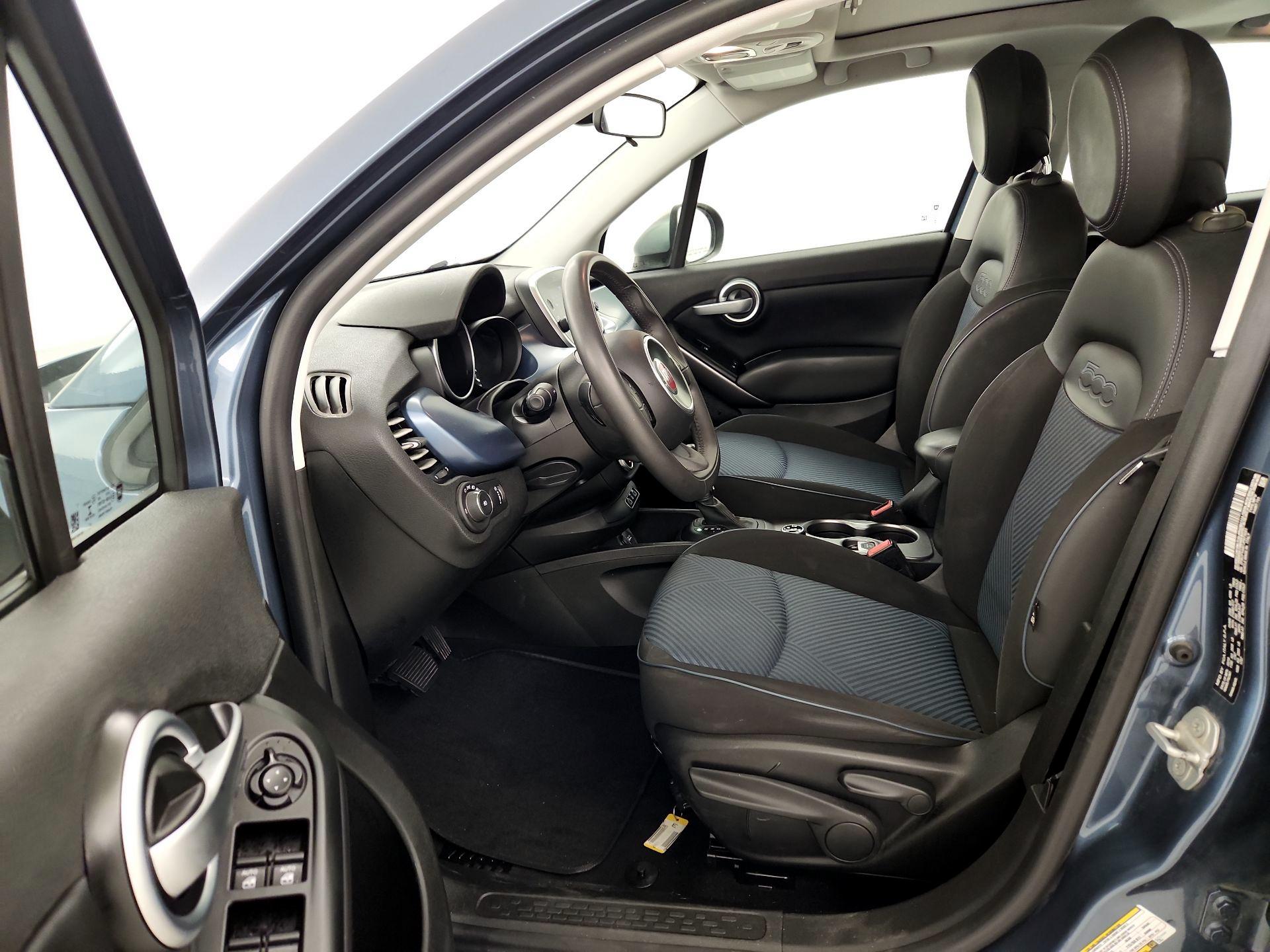 Thumbnail: 2018 Fiat 500X - 11