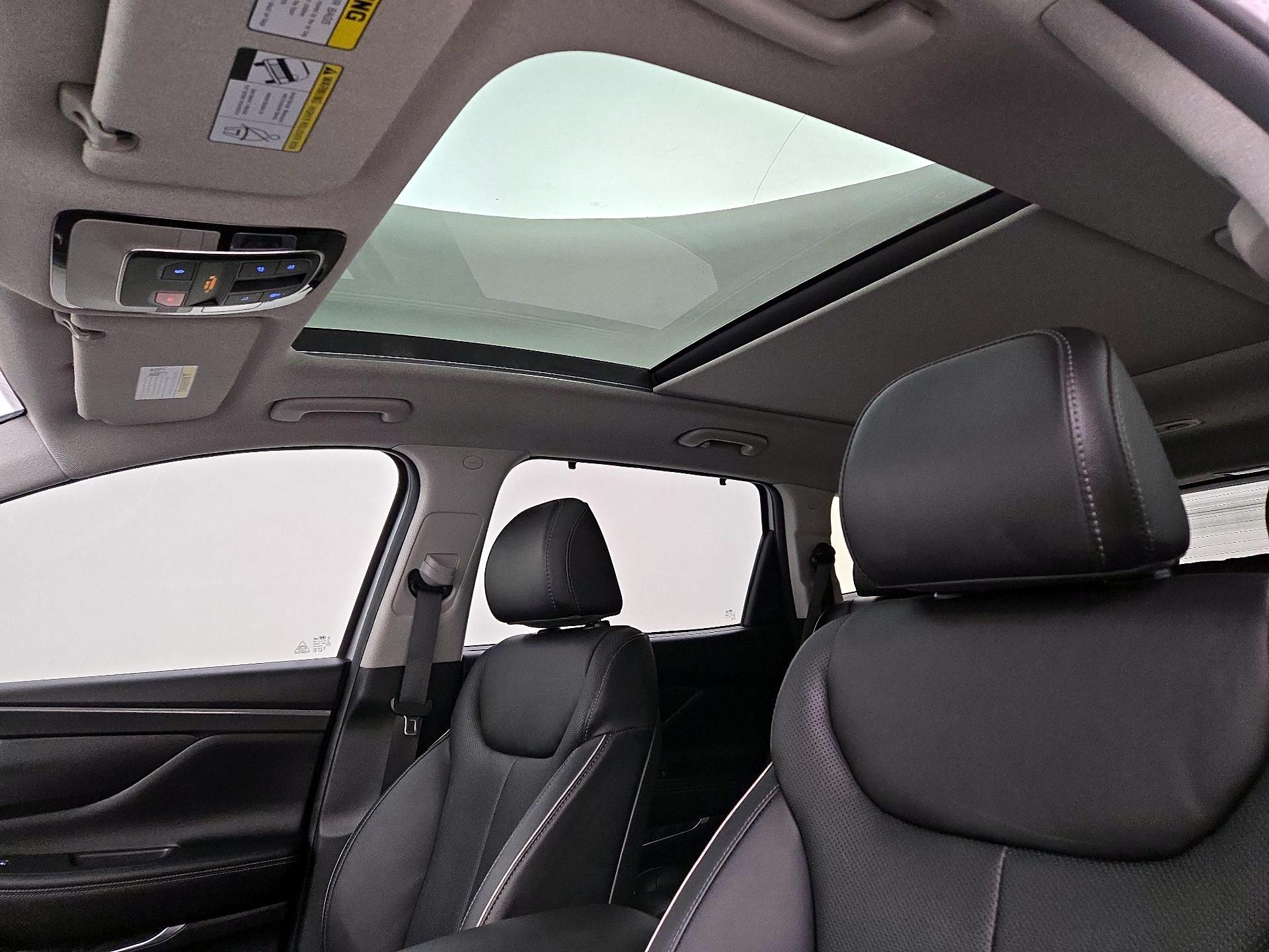 Thumbnail: 2023 Hyundai Santa Fe - 20