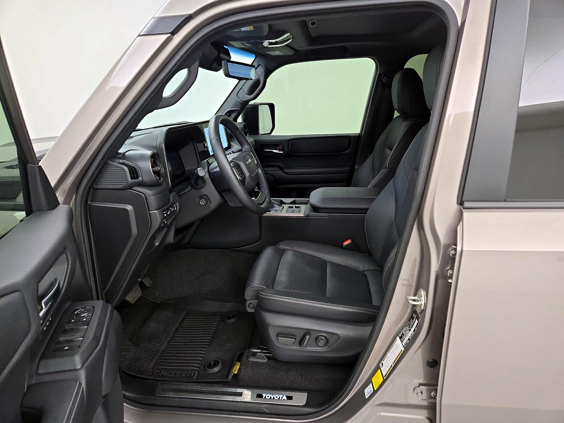 Thumbnail: 2024 Toyota Land Cruiser - 11