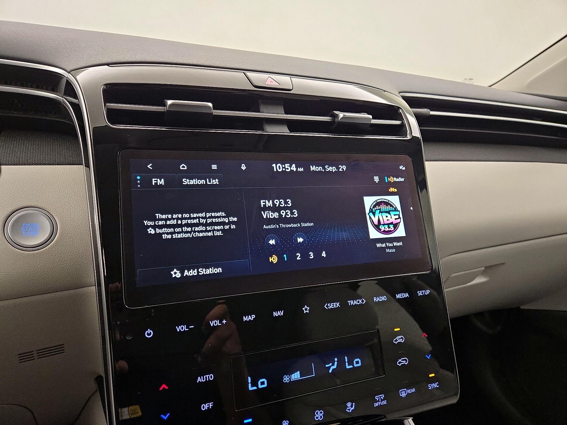 Thumbnail: 2023 Hyundai Tucson - 16
