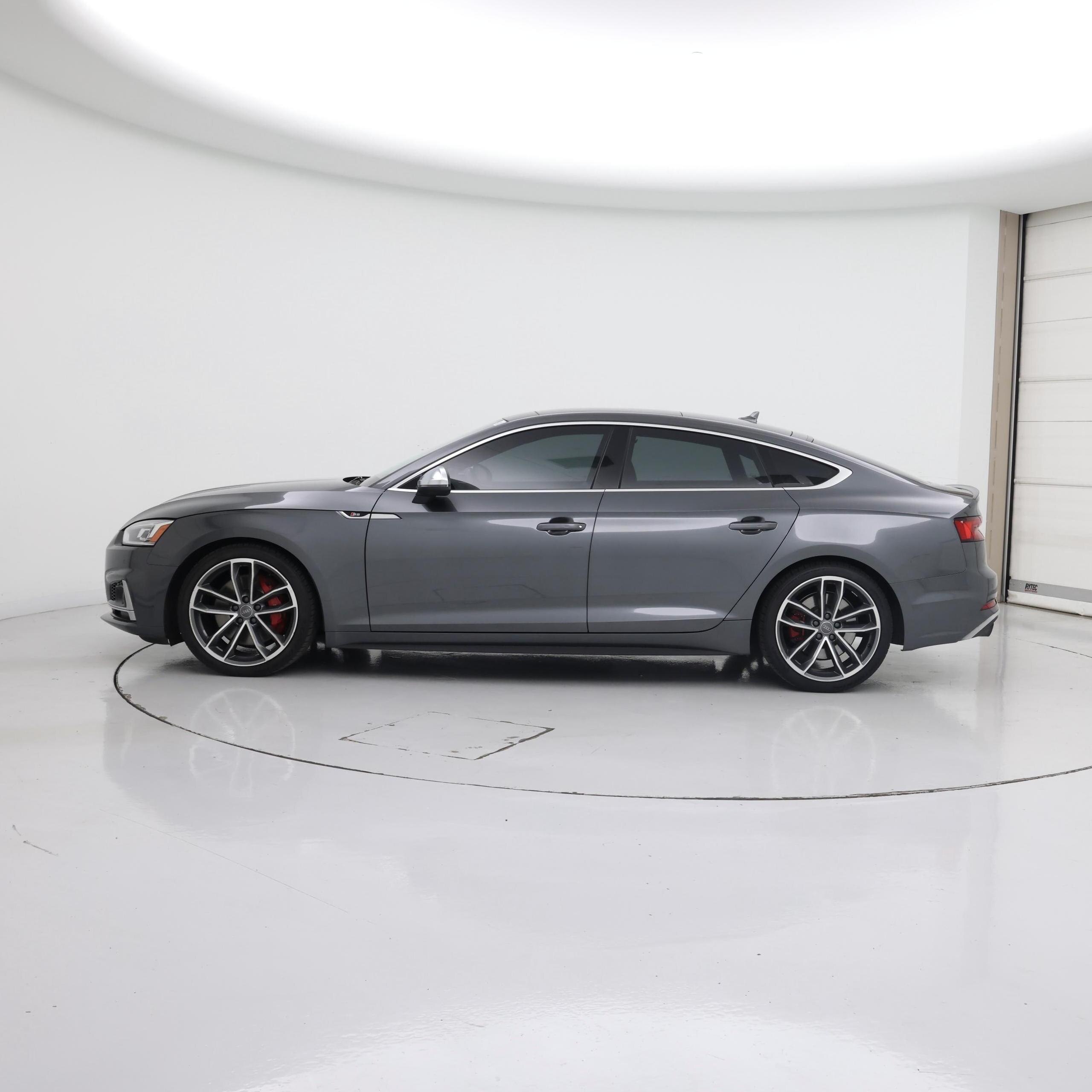 Thumbnail: 2018 Audi S5 - 3