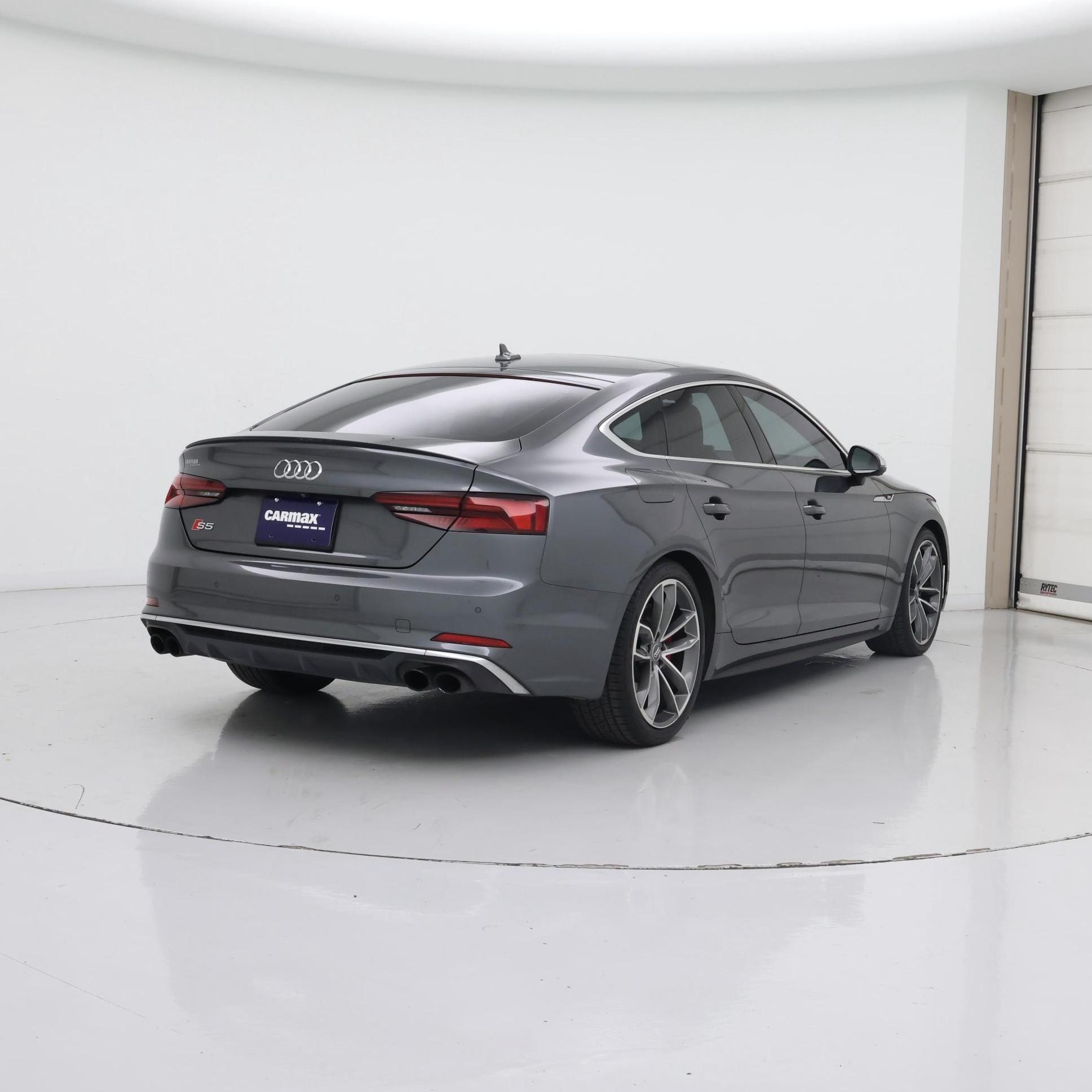 Thumbnail: 2018 Audi S5 - 8
