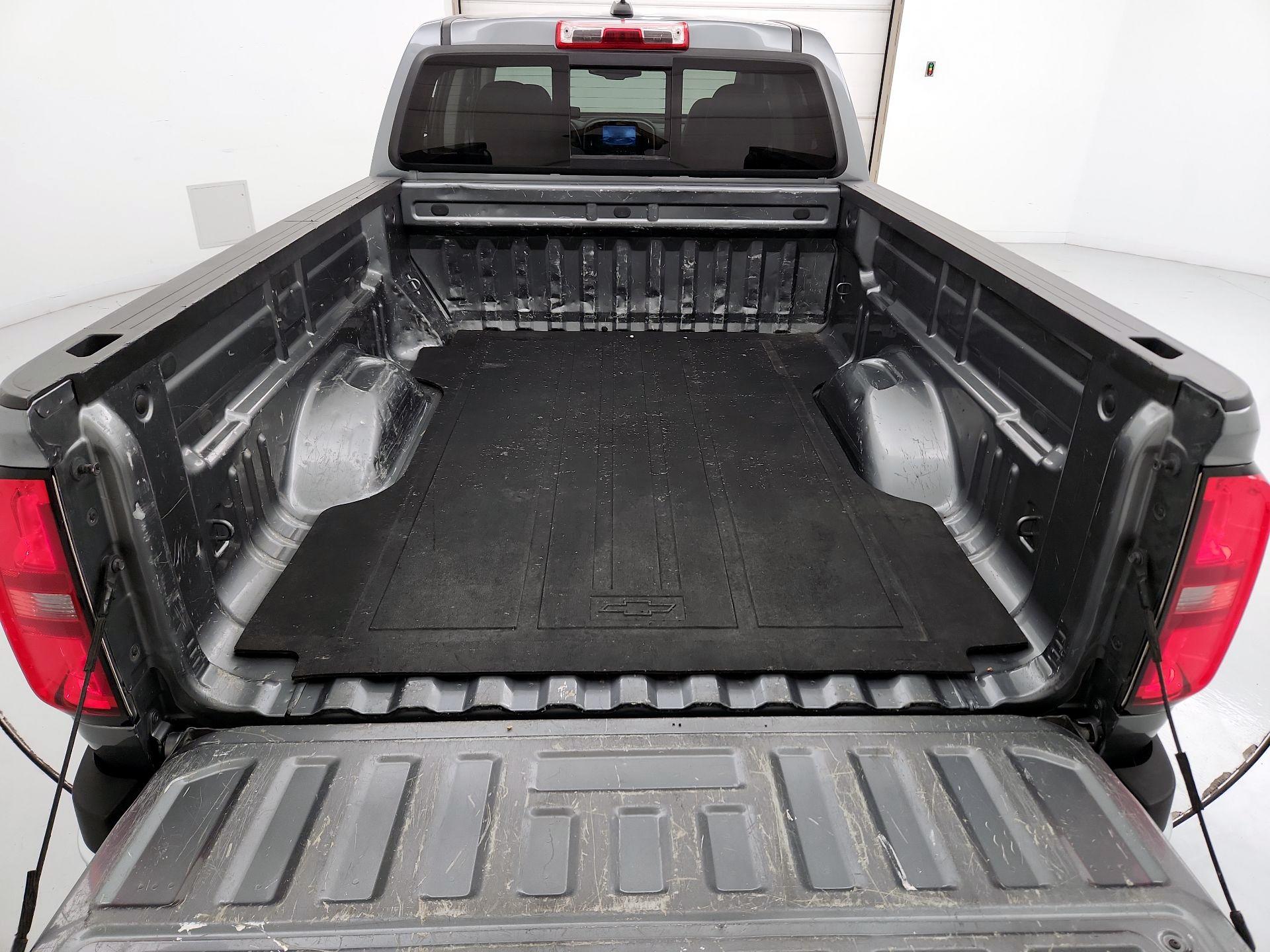 Thumbnail: 2018 Chevrolet Colorado - 20