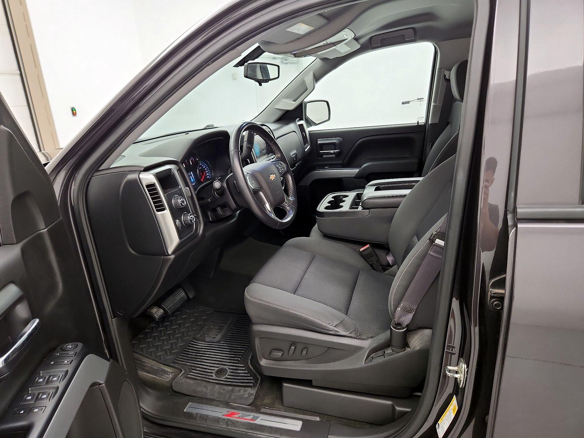 Thumbnail: 2015 Chevrolet Silverado 1500 - 11