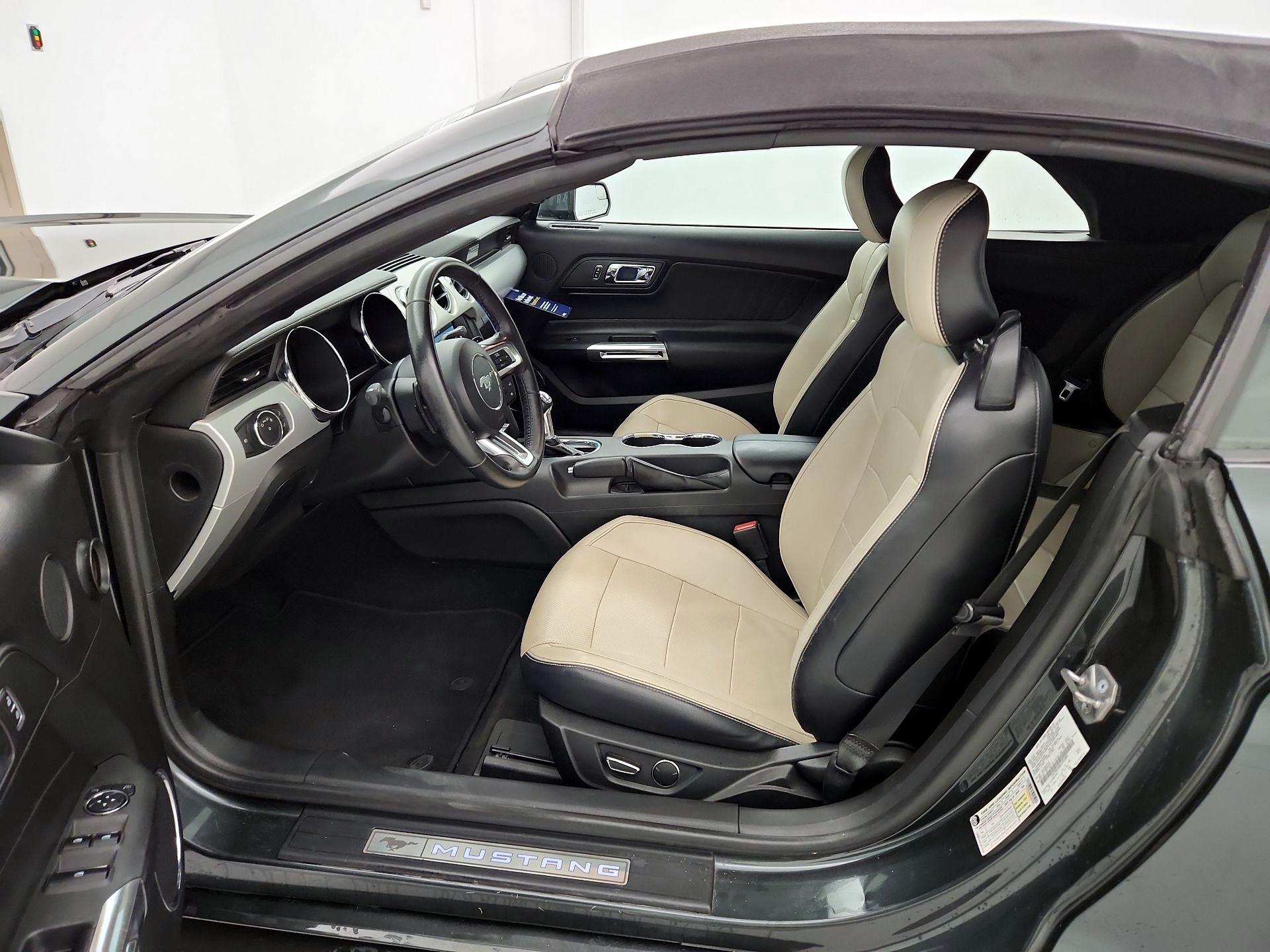 Thumbnail: 2016 Ford Mustang - 11