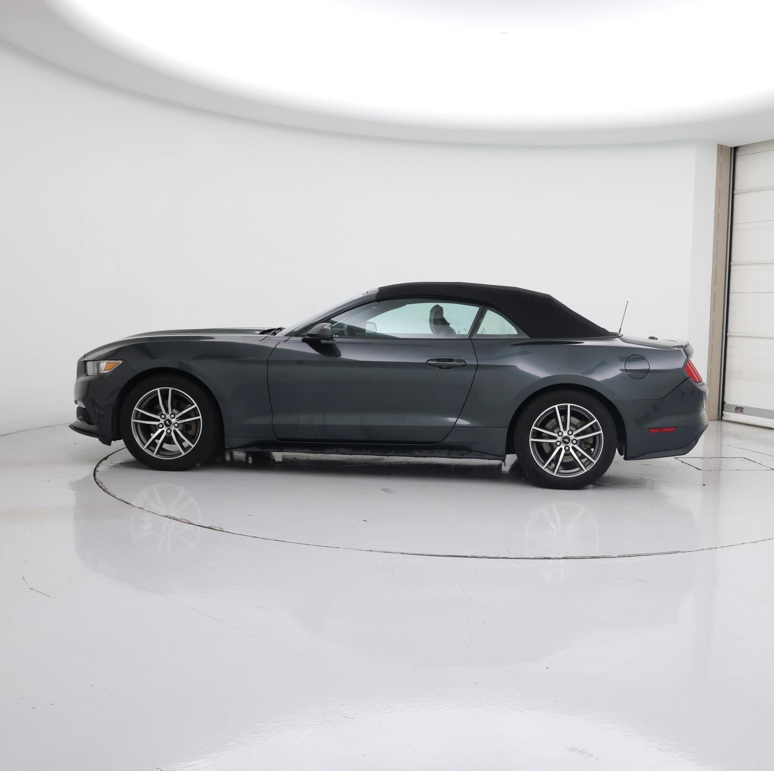 Thumbnail: 2016 Ford Mustang - 3