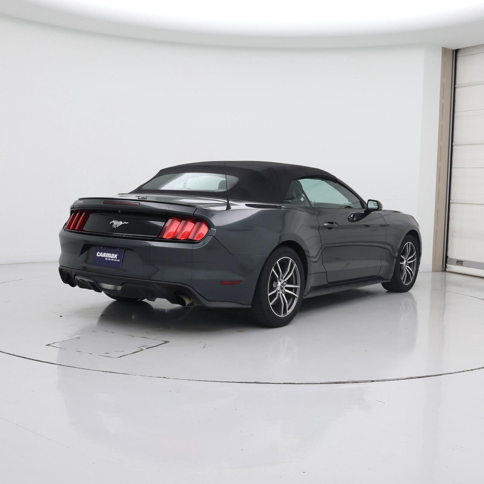 Thumbnail: 2016 Ford Mustang - 8