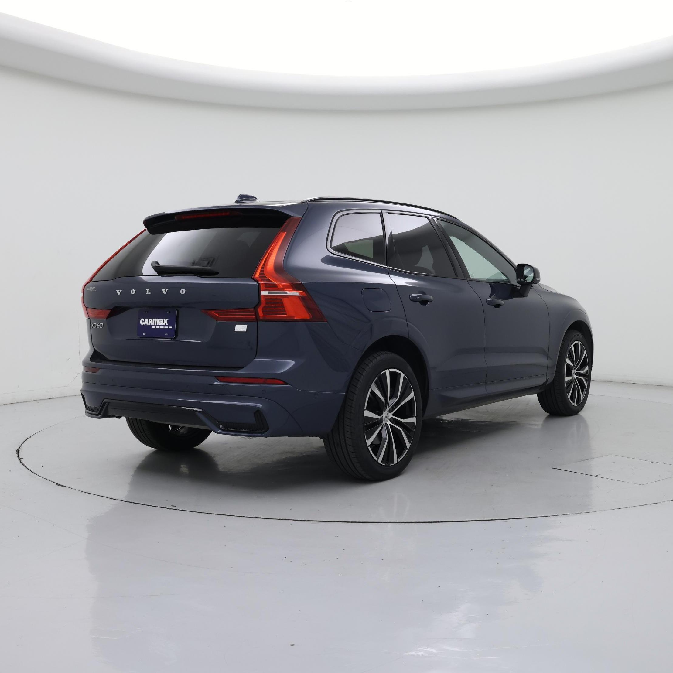 Thumbnail: 2023 Volvo XC60 - 8