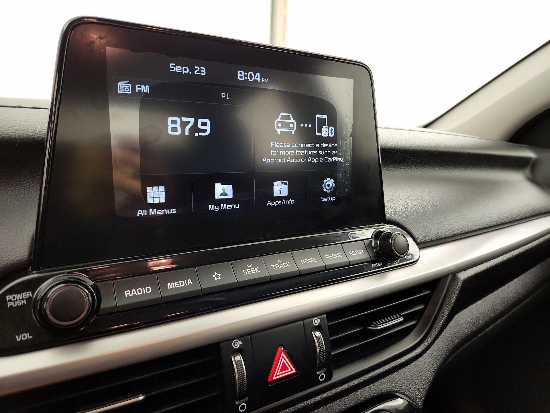 Thumbnail: 2019 Kia Forte - 15