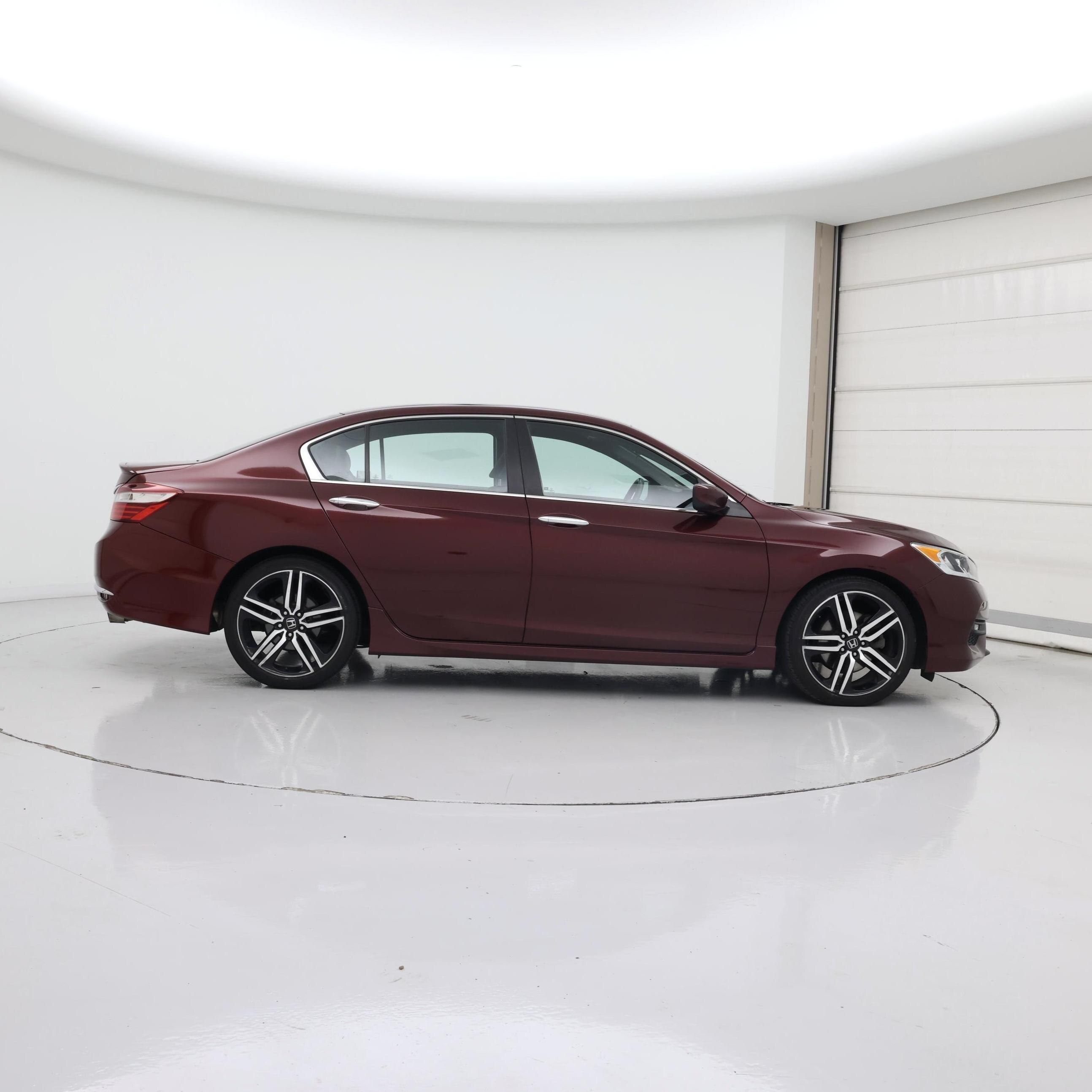 Thumbnail: 2017 Honda Accord - 7