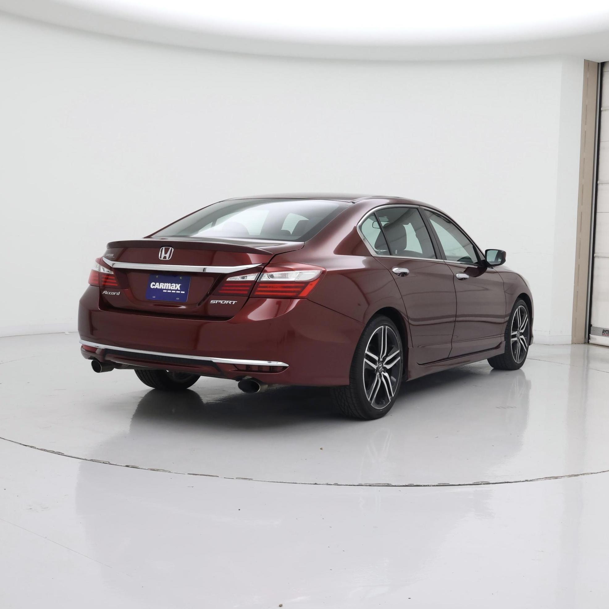 Thumbnail: 2017 Honda Accord - 8
