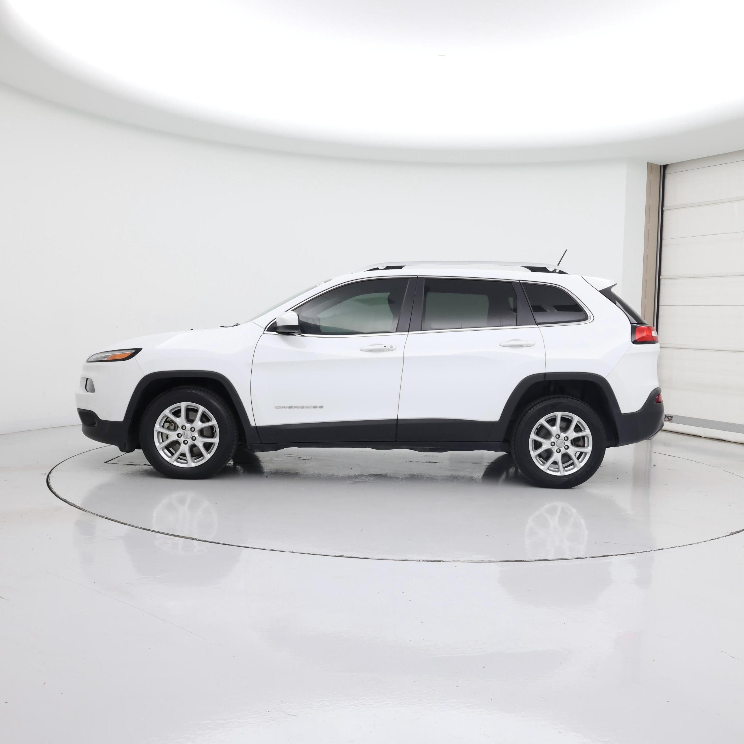 Thumbnail: 2014 Jeep Cherokee - 3