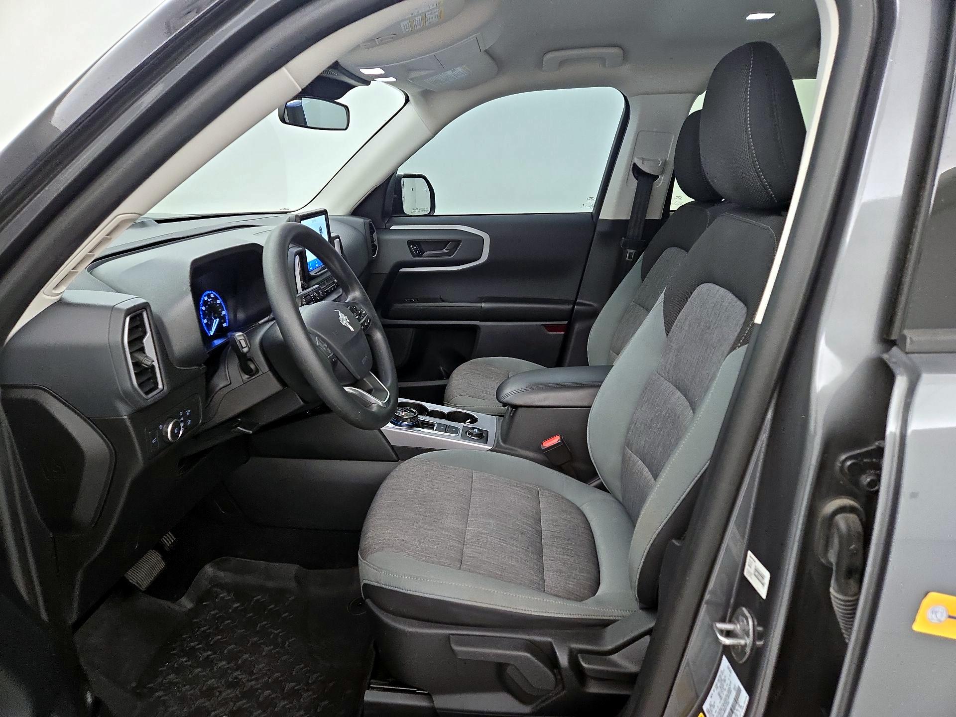 Thumbnail: 2021 Ford Bronco Sport - 11