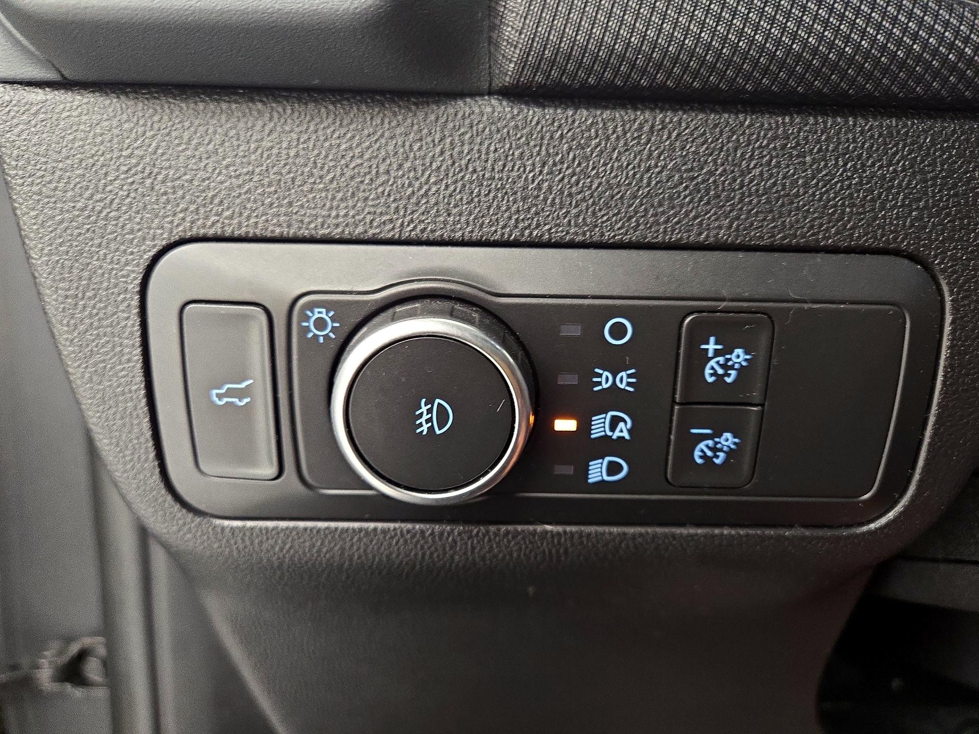 Thumbnail: 2021 Ford Bronco Sport - 13