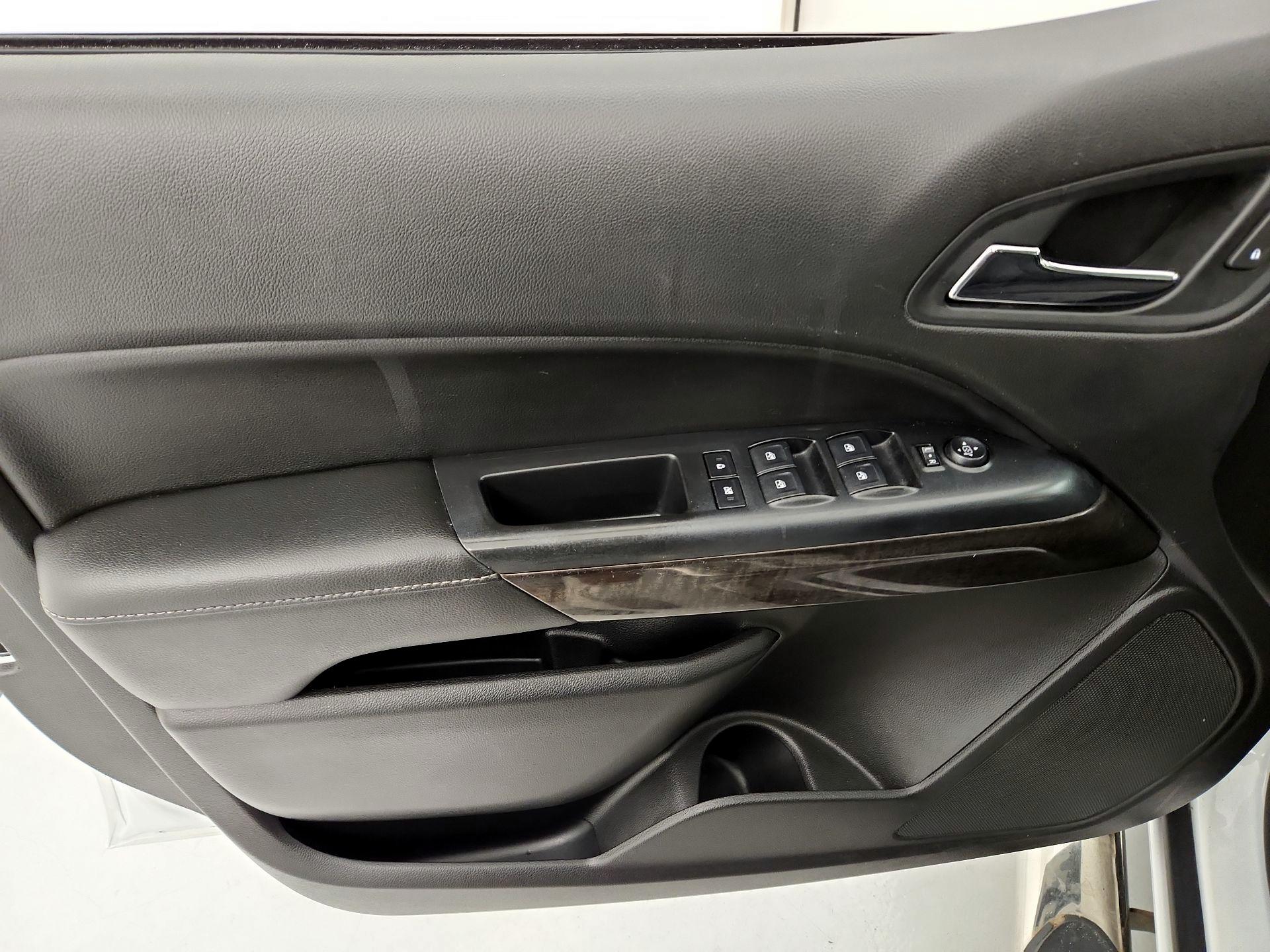 Thumbnail: 2016 GMC Canyon - 12