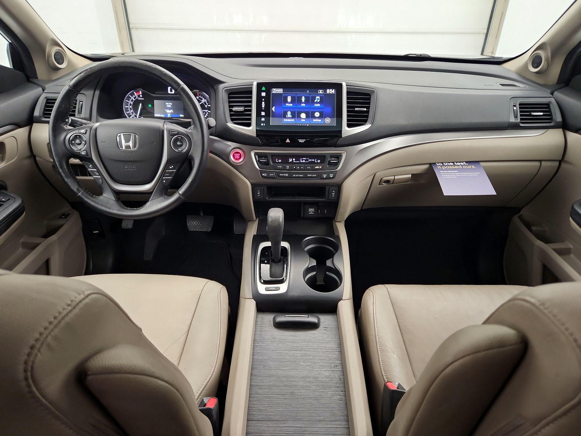 Thumbnail: 2016 Honda Pilot - 9