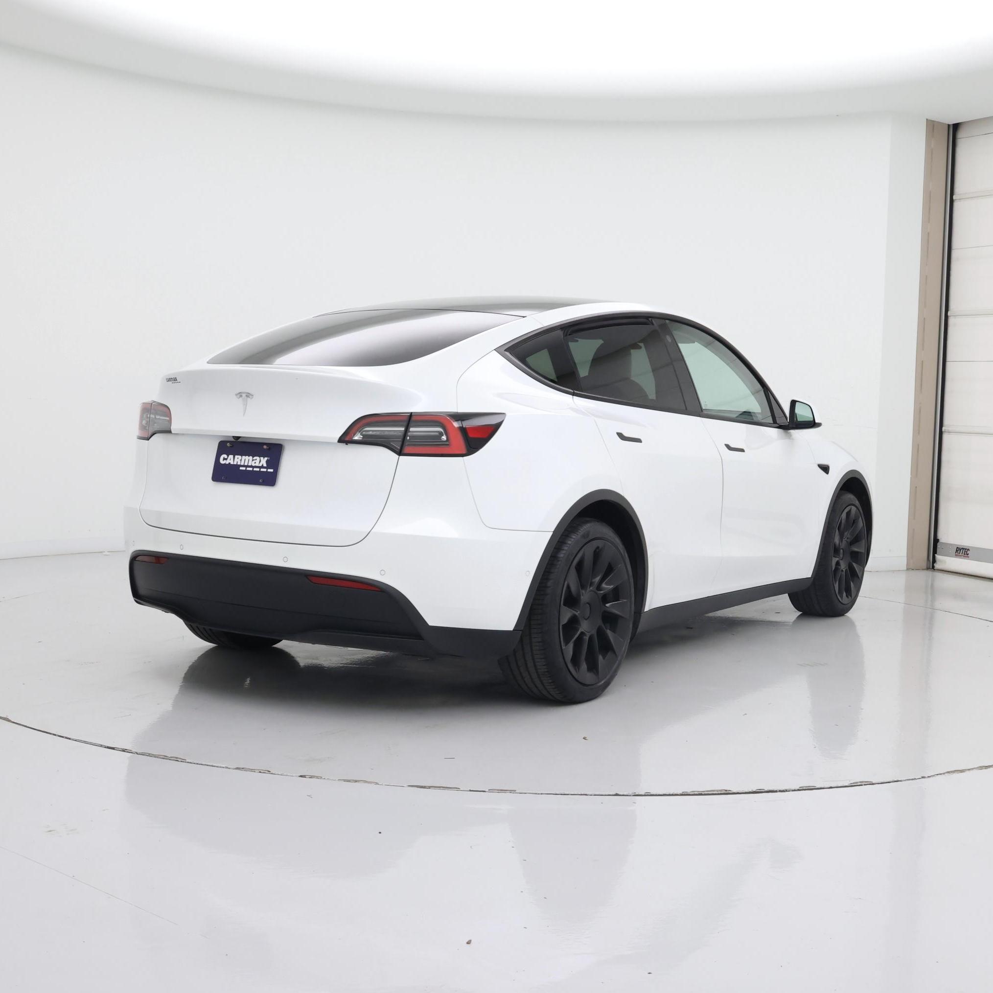 Thumbnail: 2021 Tesla Model Y - 8