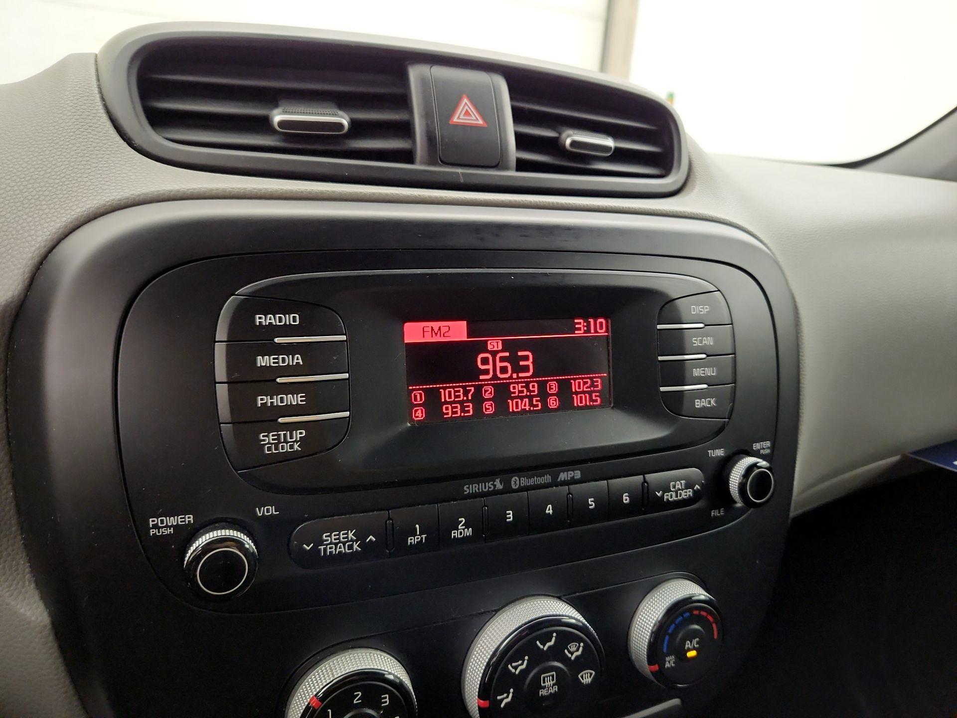 Thumbnail: 2016 Kia Soul - 14
