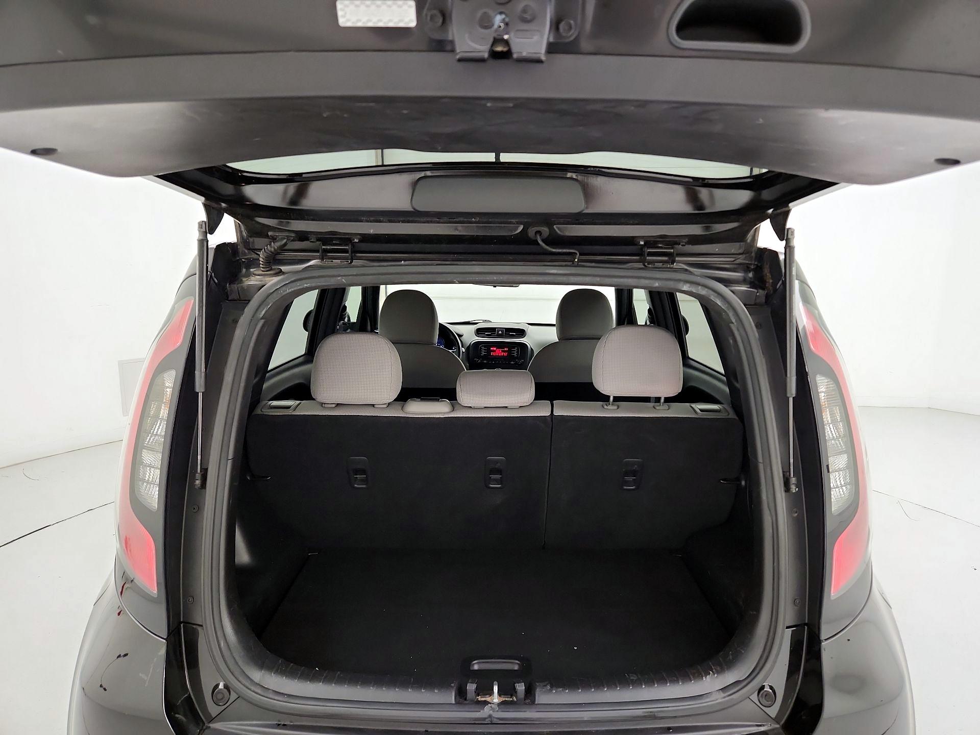 Thumbnail: 2016 Kia Soul - 19