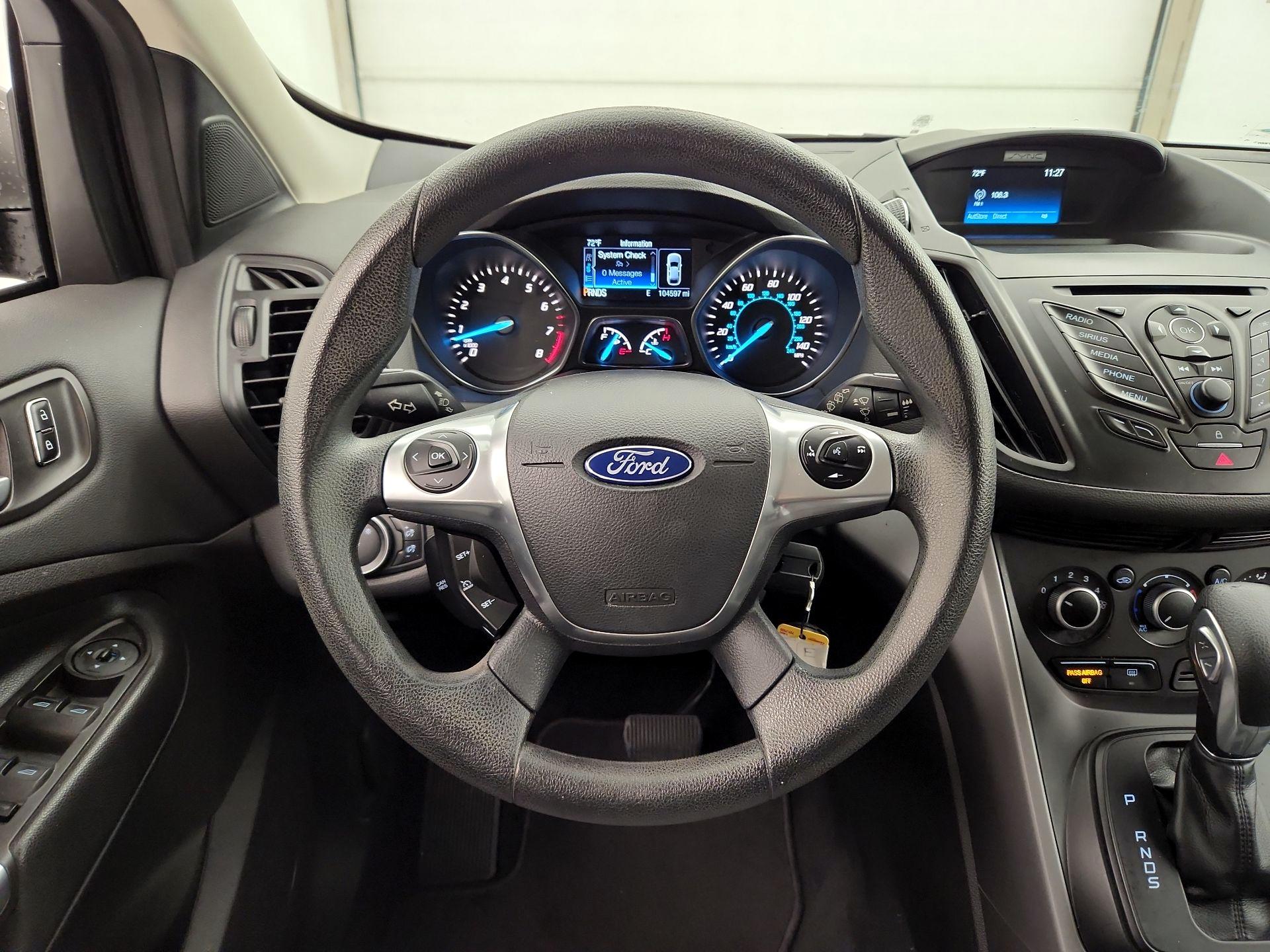 Thumbnail: 2016 Ford Escape - 10