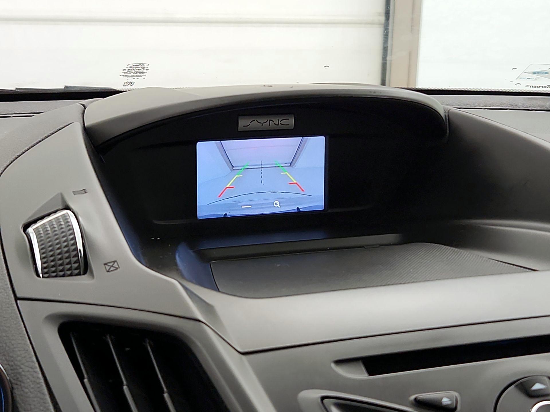 Thumbnail: 2016 Ford Escape - 14