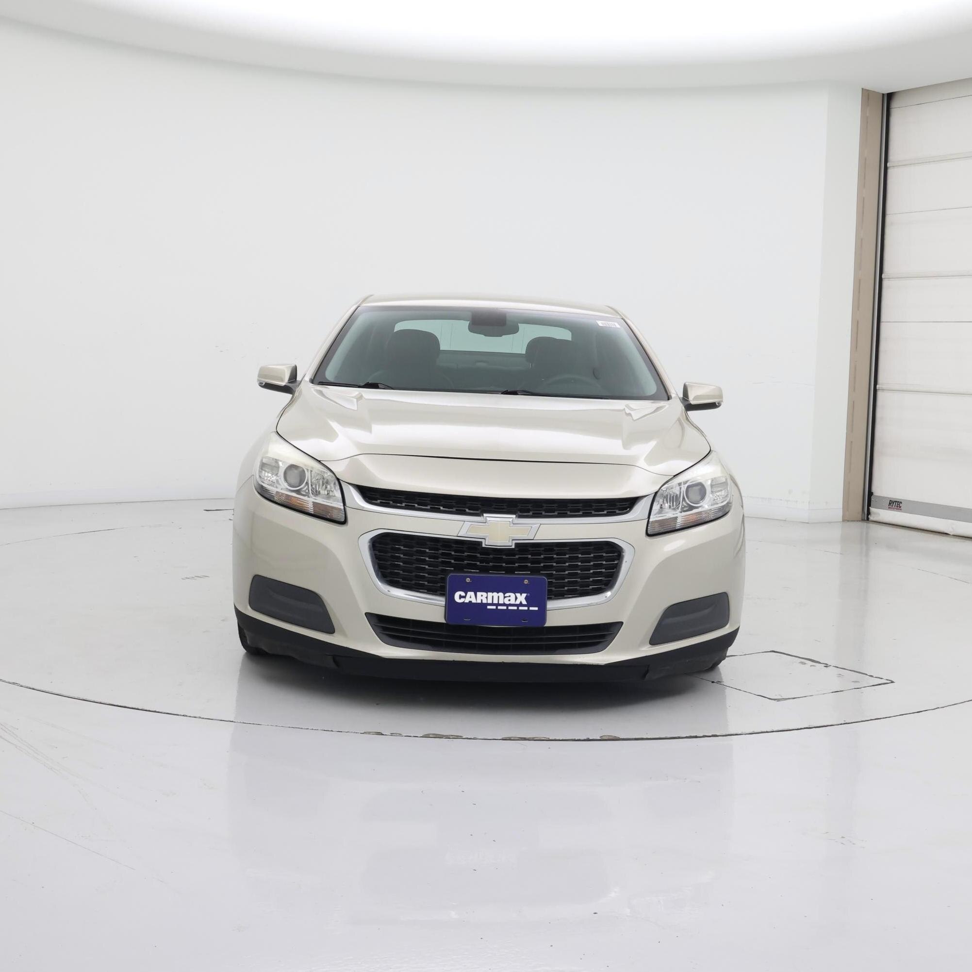 Thumbnail: 2016 Chevrolet Malibu - 5