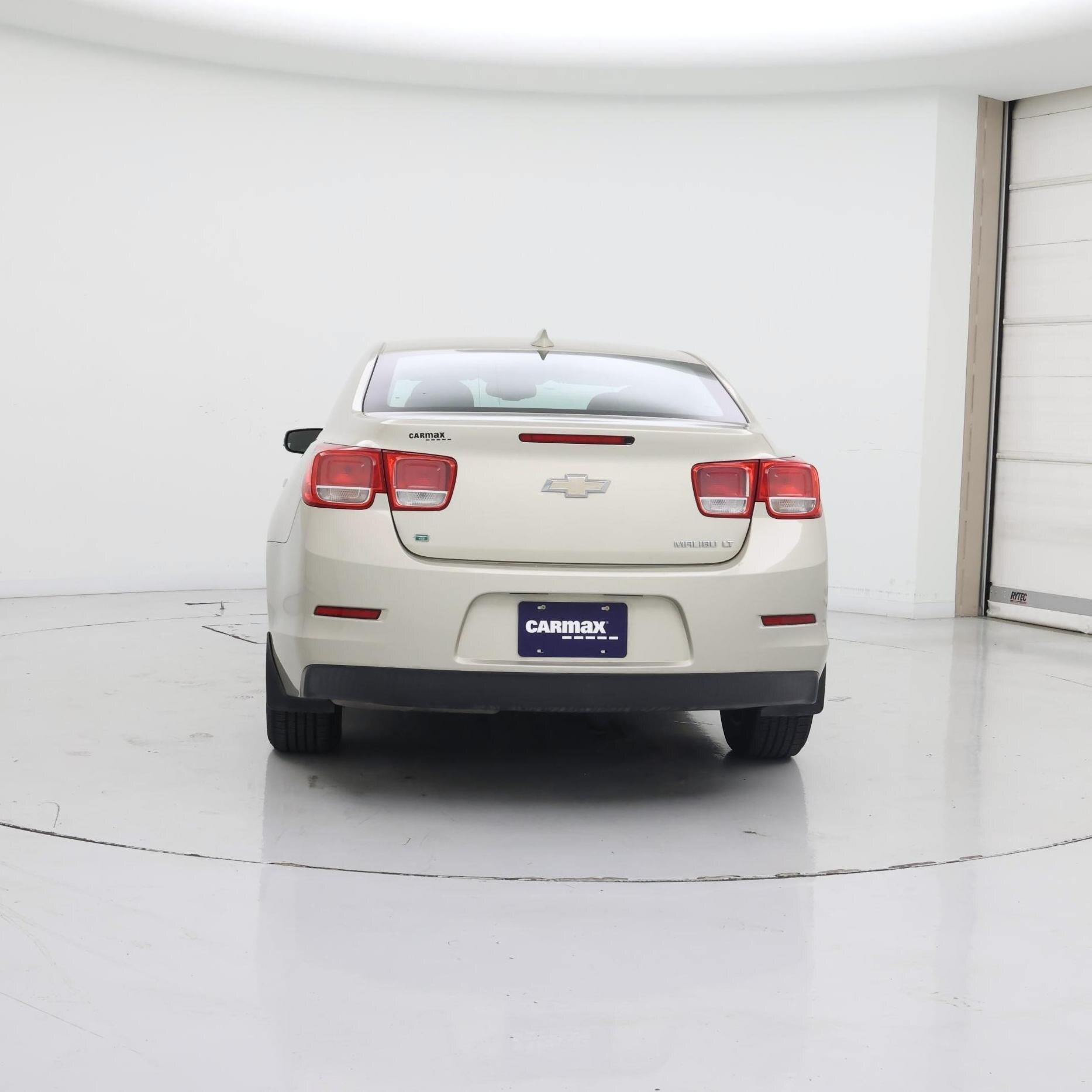 Thumbnail: 2016 Chevrolet Malibu - 6