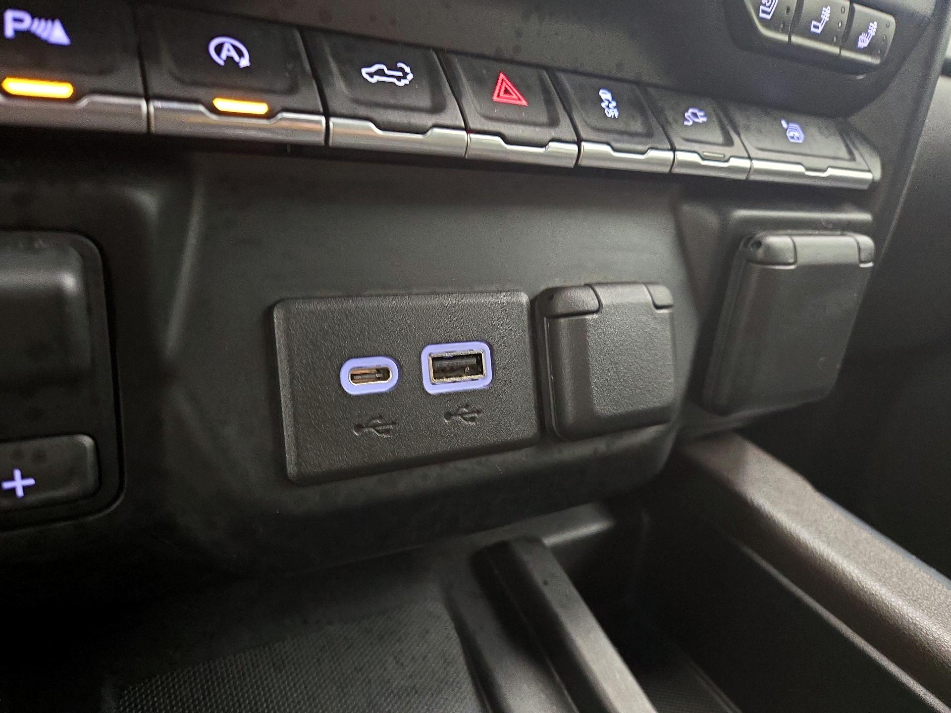 Thumbnail: 2021 GMC Sierra 1500 - 18