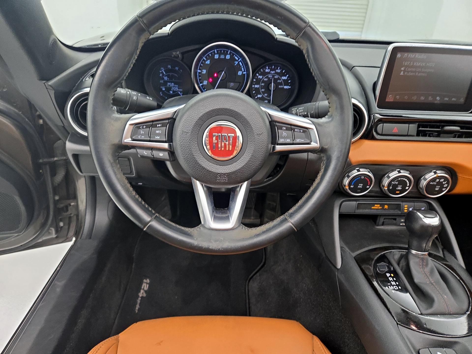 Thumbnail: 2018 Fiat 124 Spider - 10