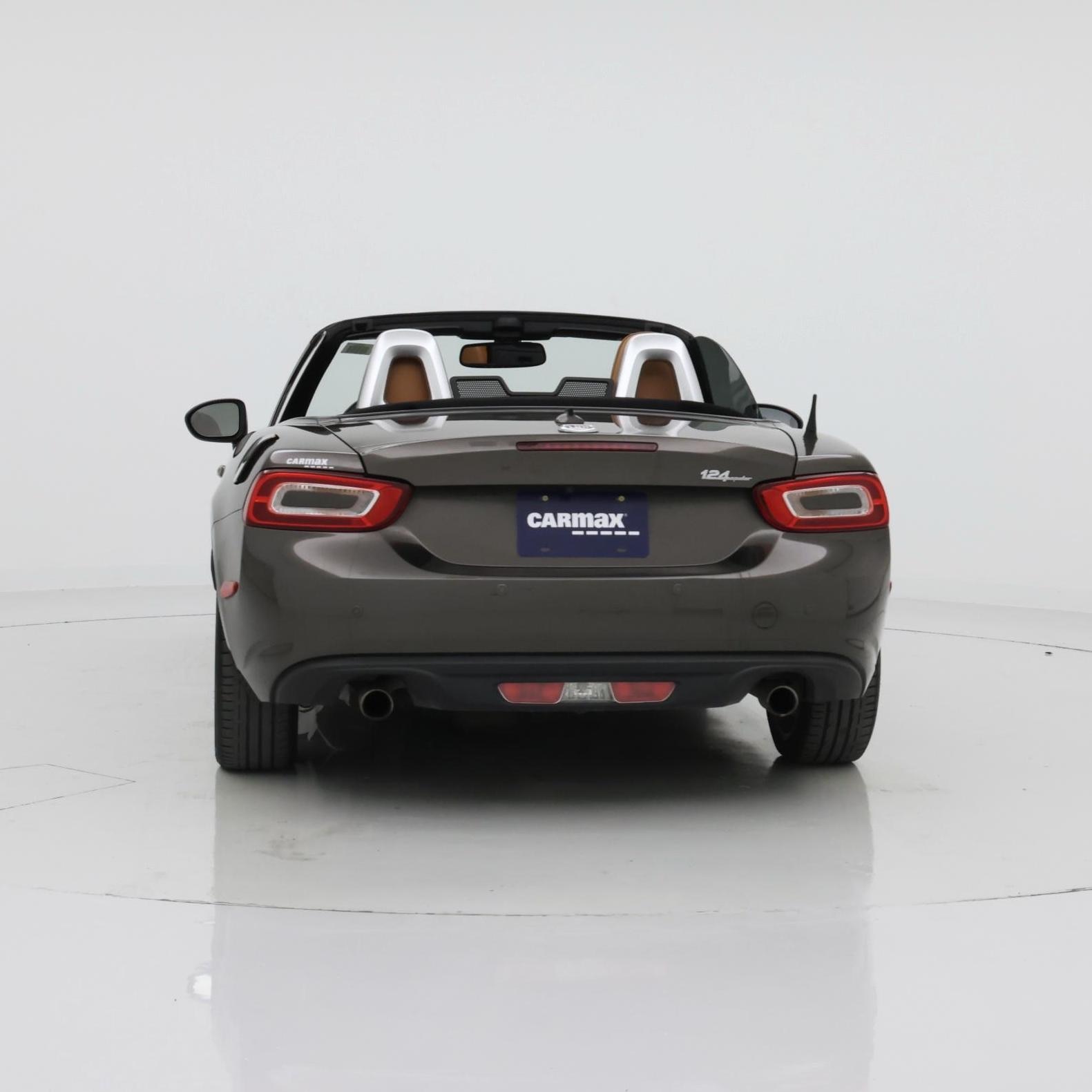 Thumbnail: 2018 Fiat 124 Spider - 6