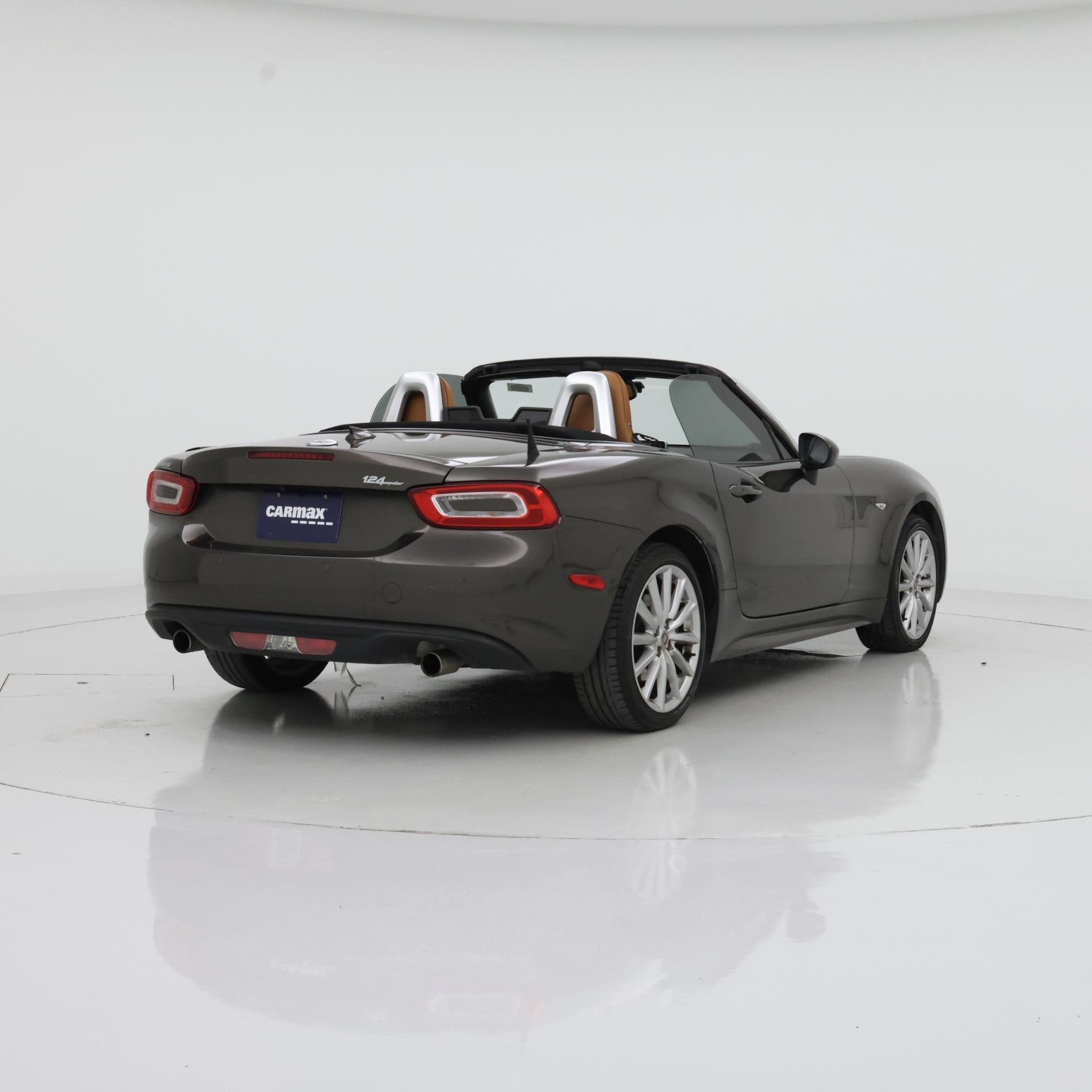 Thumbnail: 2018 Fiat 124 Spider - 8