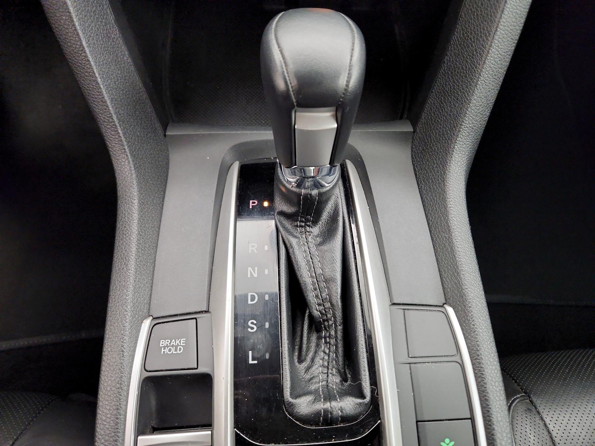 Thumbnail: 2016 Honda Civic - 18