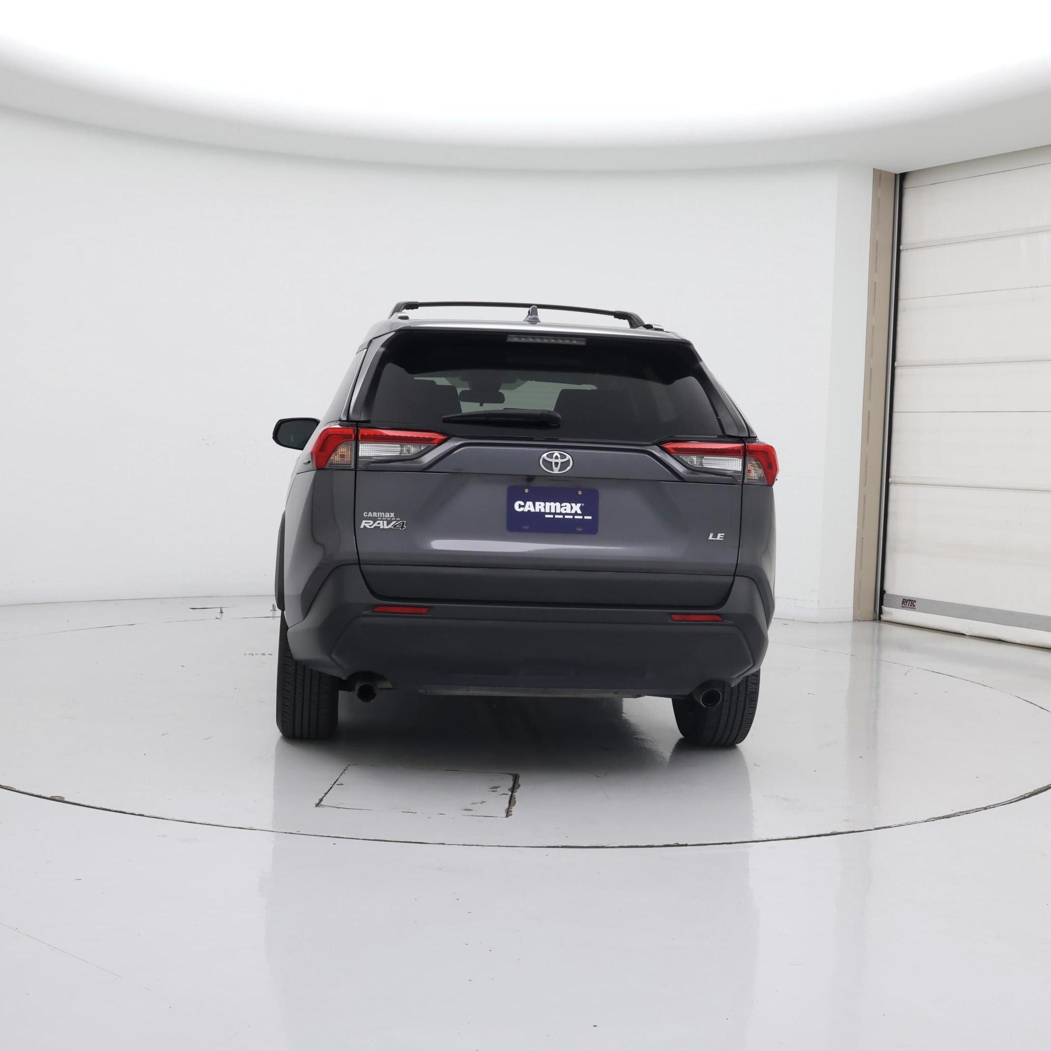 Thumbnail: 2021 Toyota RAV4 - 6