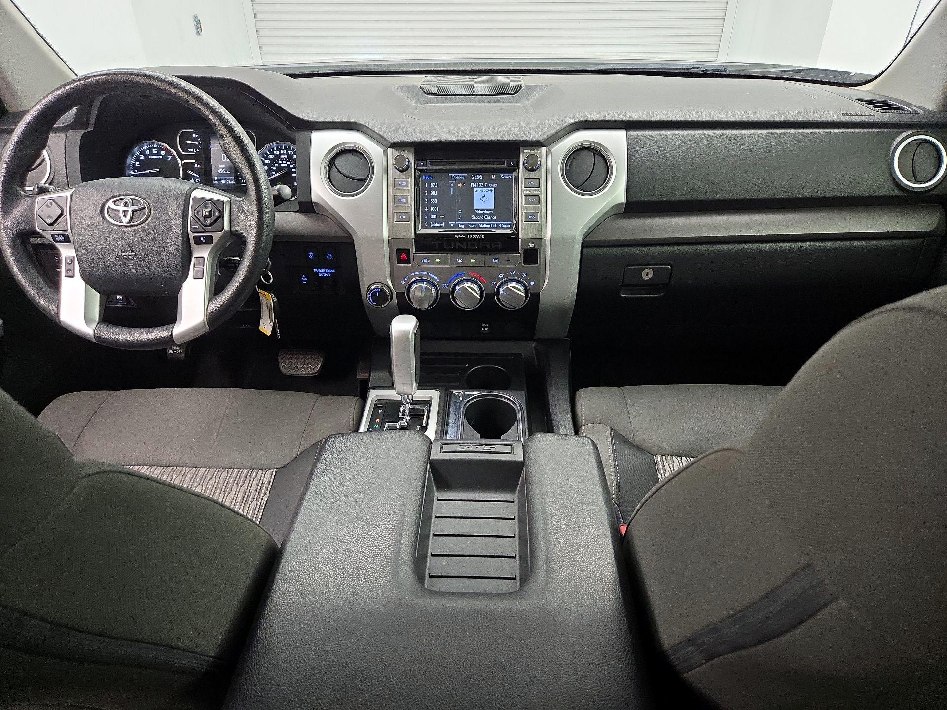 Thumbnail: 2018 Toyota Tundra - 9