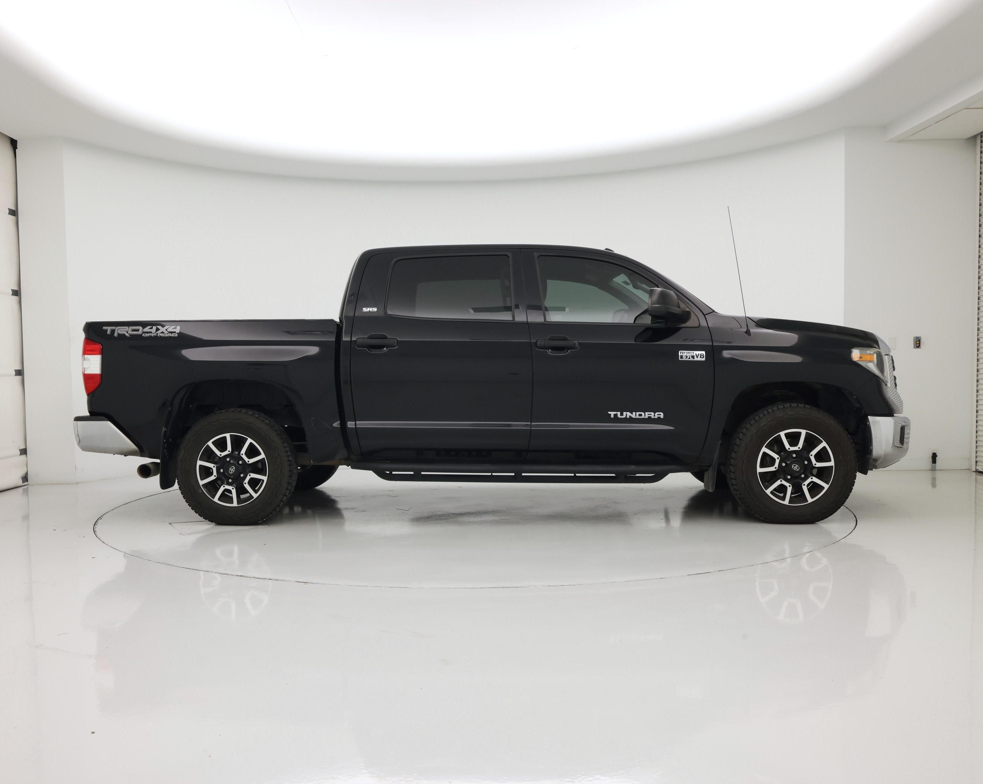 Thumbnail: 2018 Toyota Tundra - 7