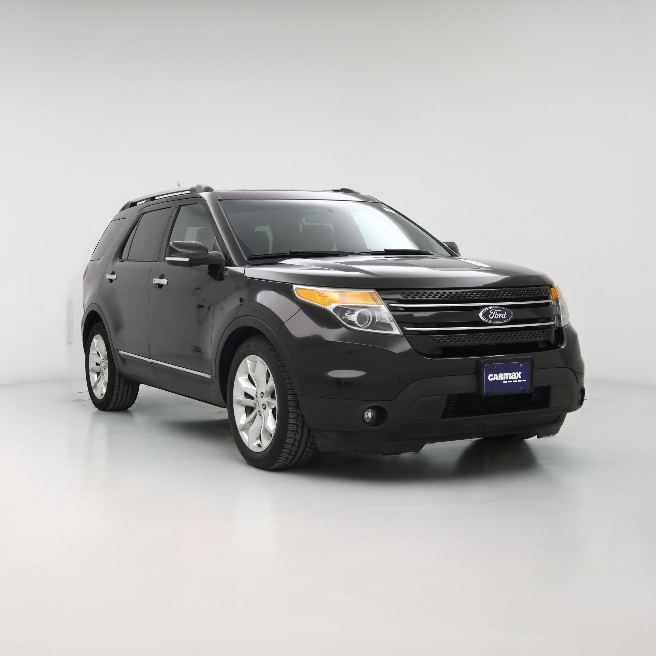 Thumbnail: 2015 Ford Explorer - 1