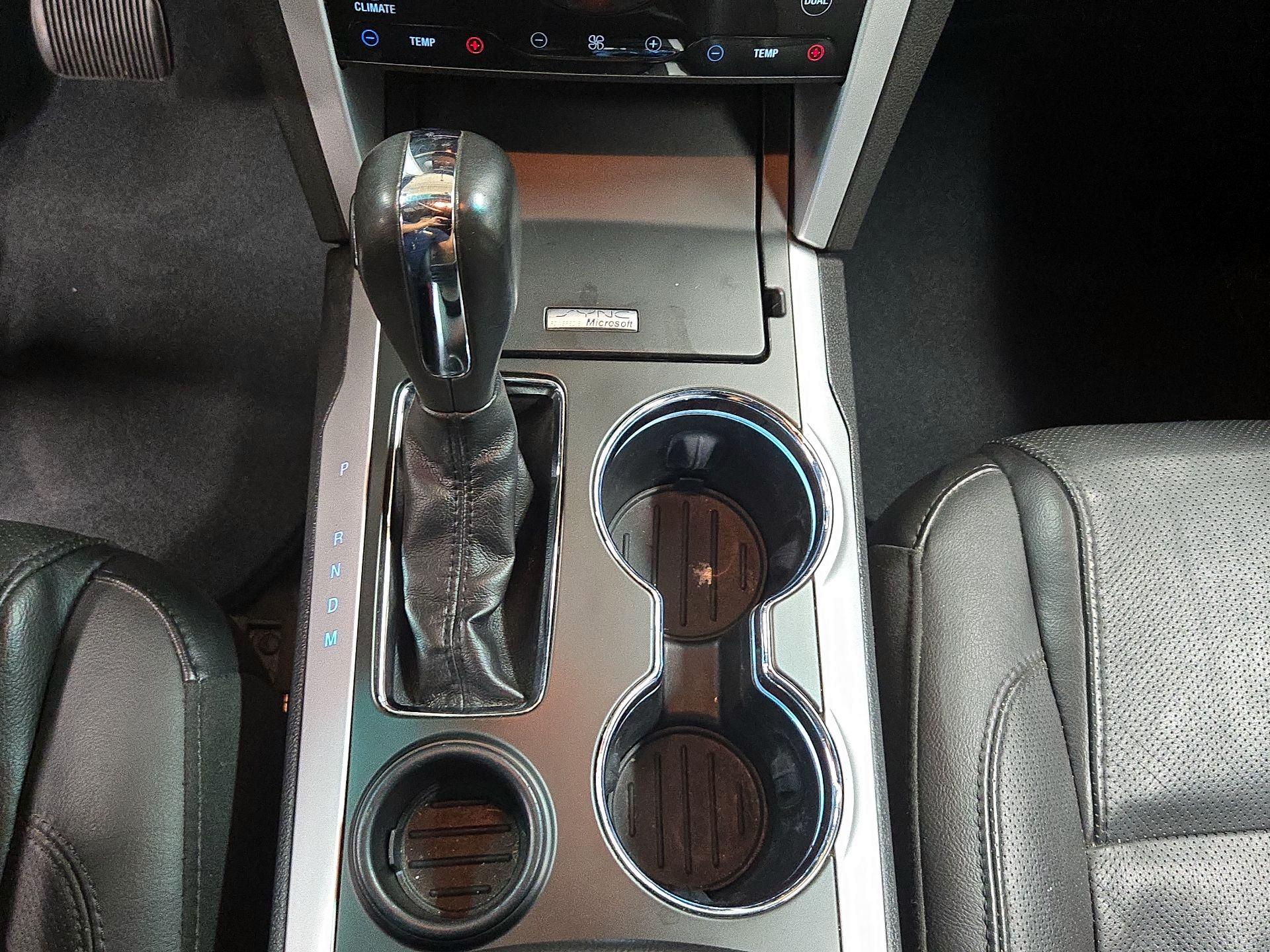 Thumbnail: 2015 Ford Explorer - 18
