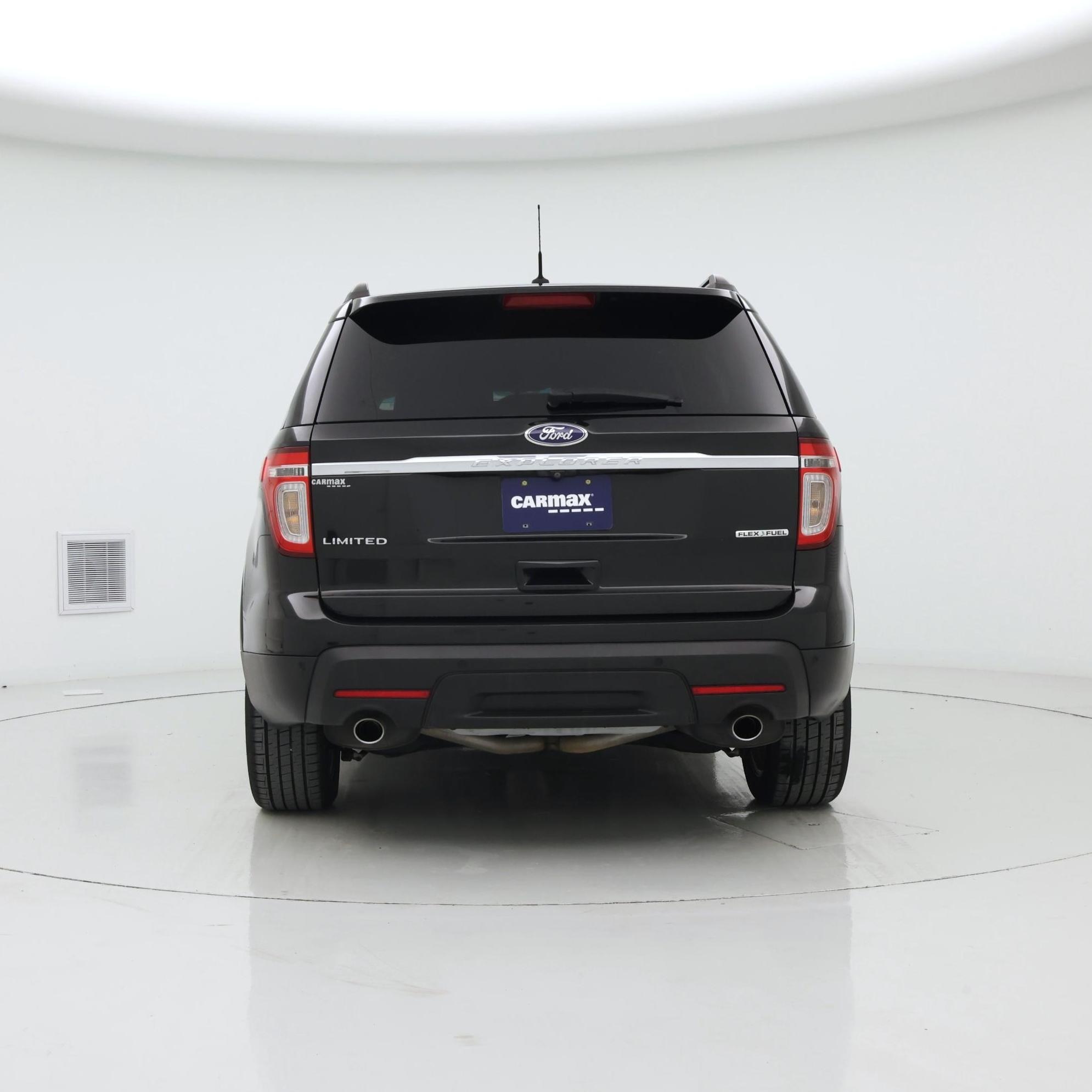 Thumbnail: 2015 Ford Explorer - 6