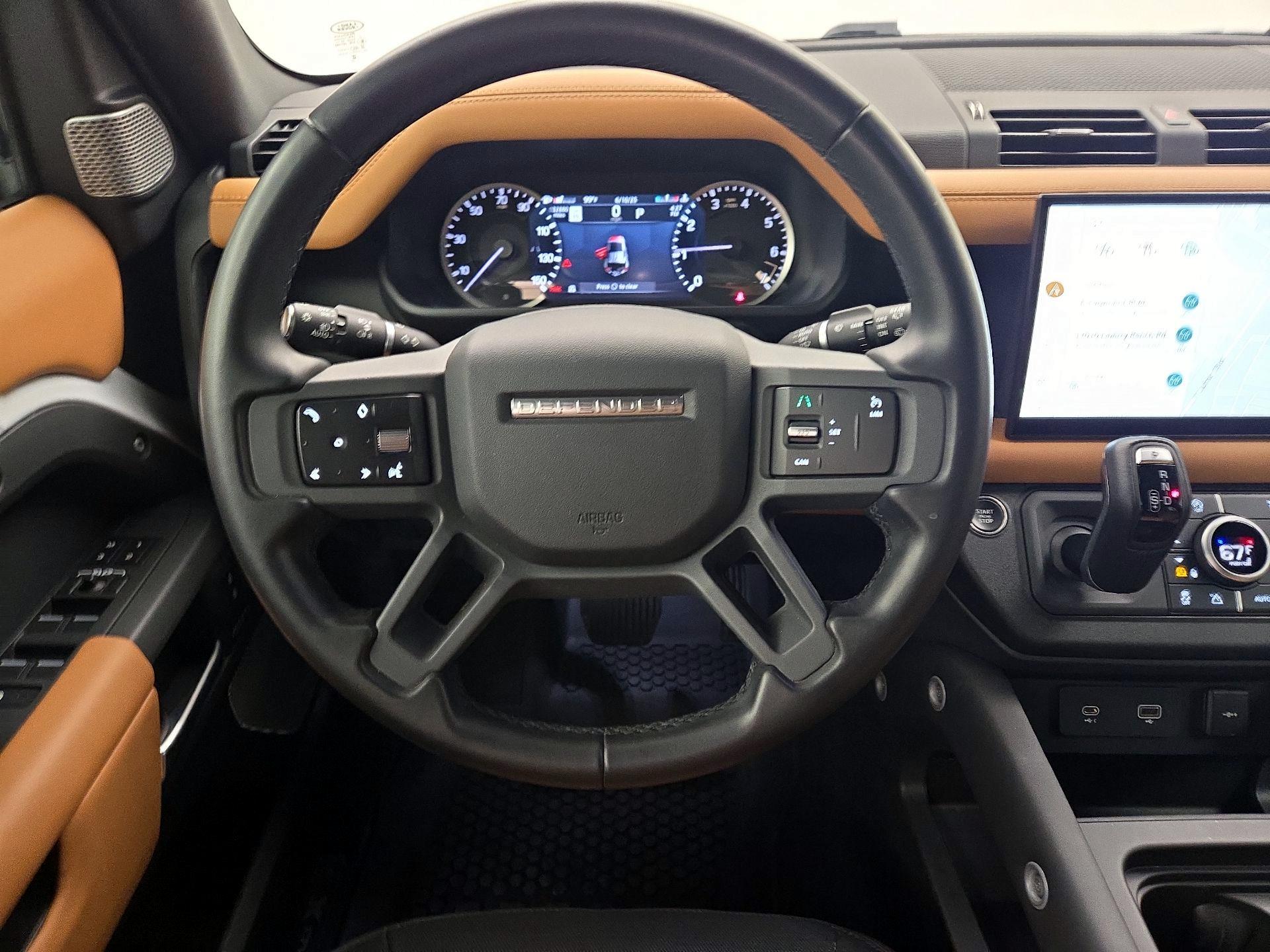 Thumbnail: 2023 Land Rover Defender - 10