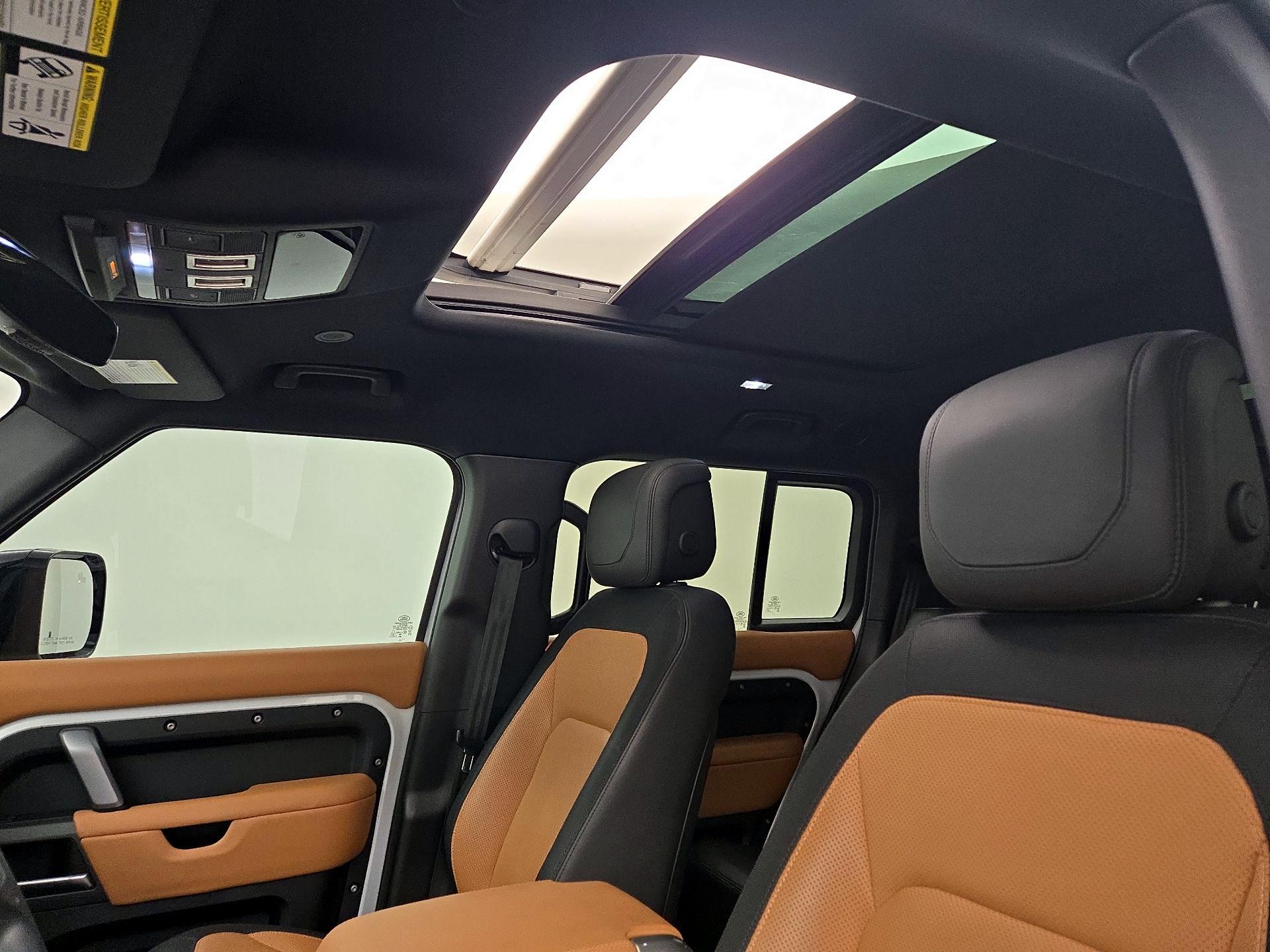 Thumbnail: 2023 Land Rover Defender - 20
