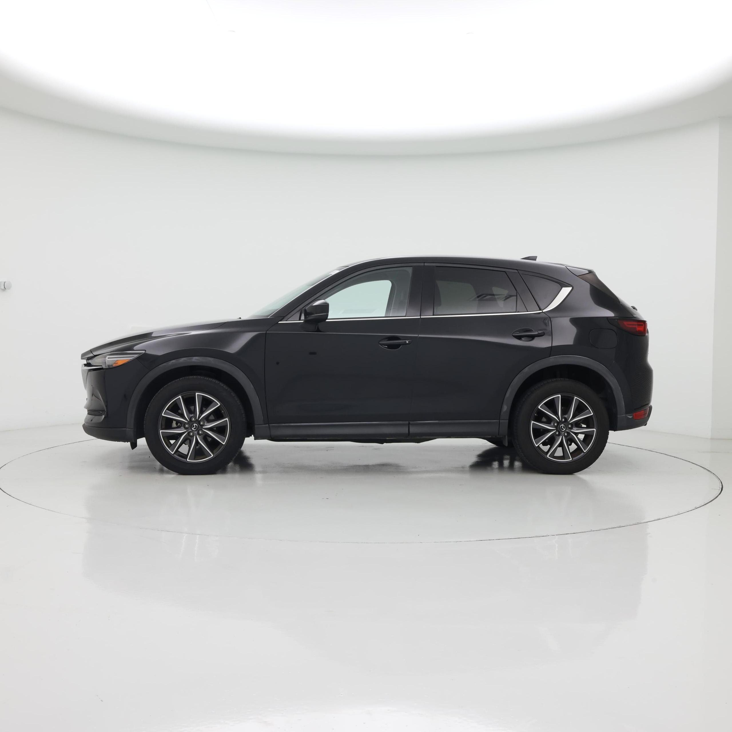 Thumbnail: 2018 Mazda CX-5 - 3