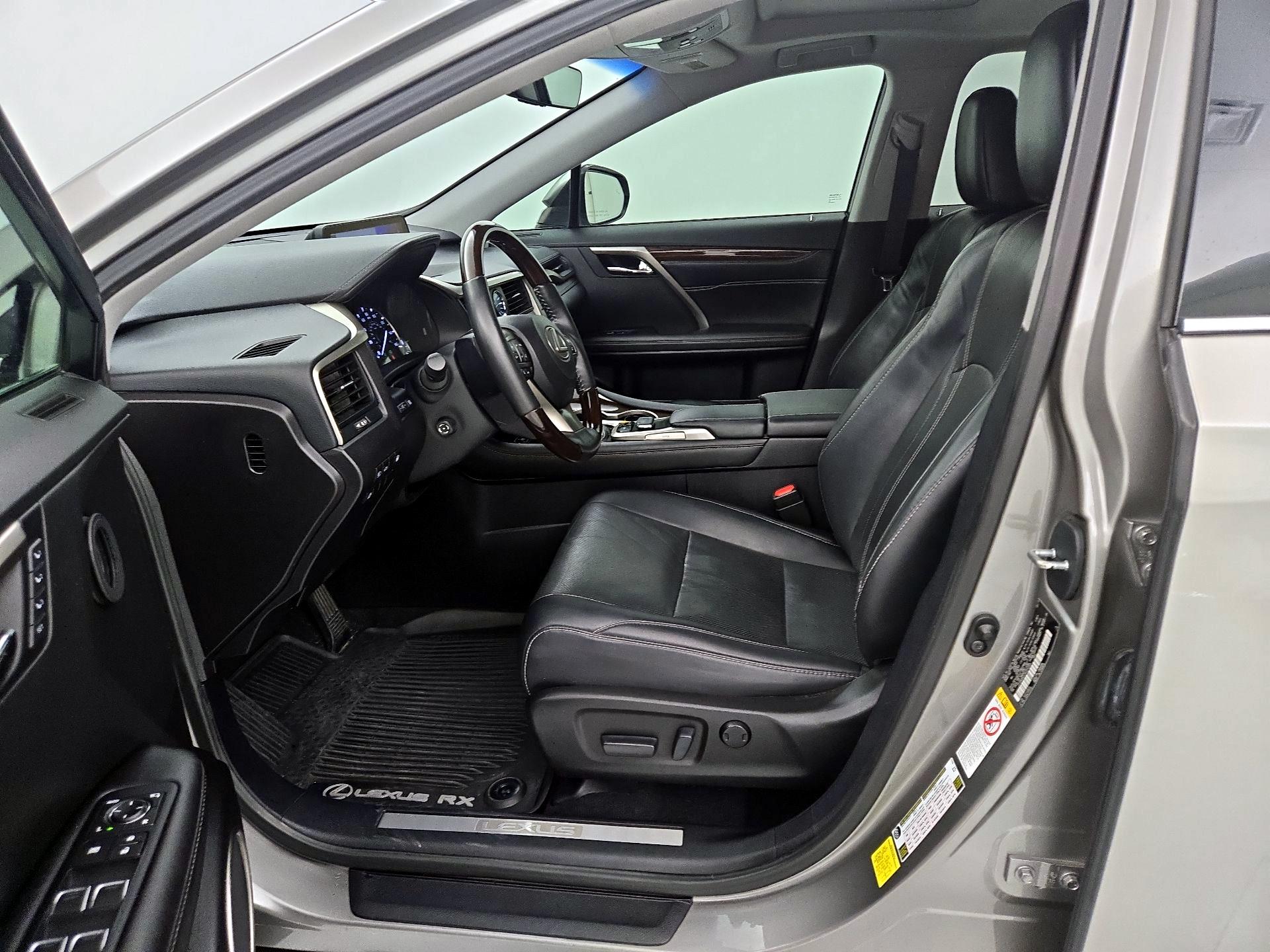 Thumbnail: 2017 Lexus RX - 11