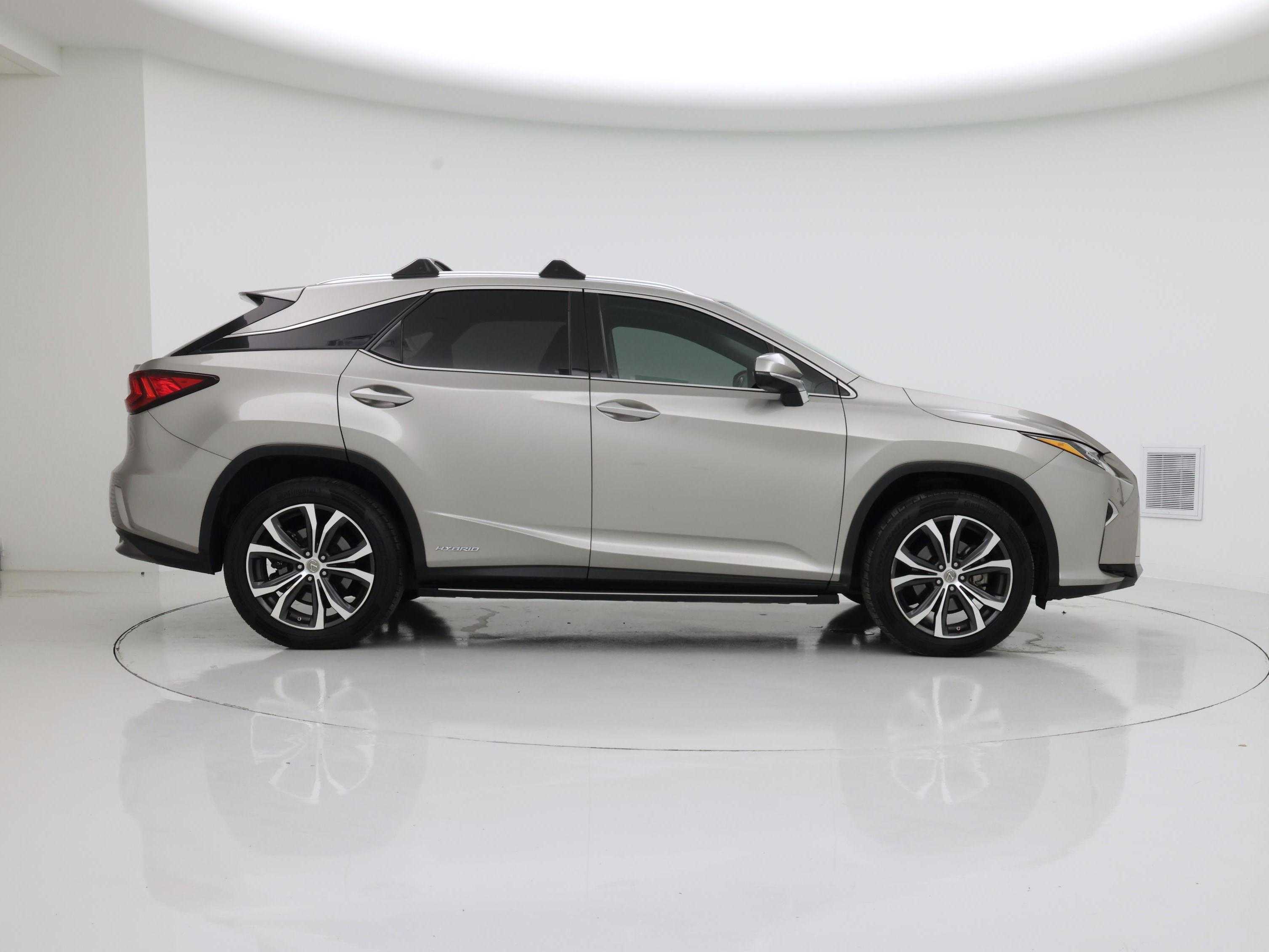 Thumbnail: 2017 Lexus RX - 7
