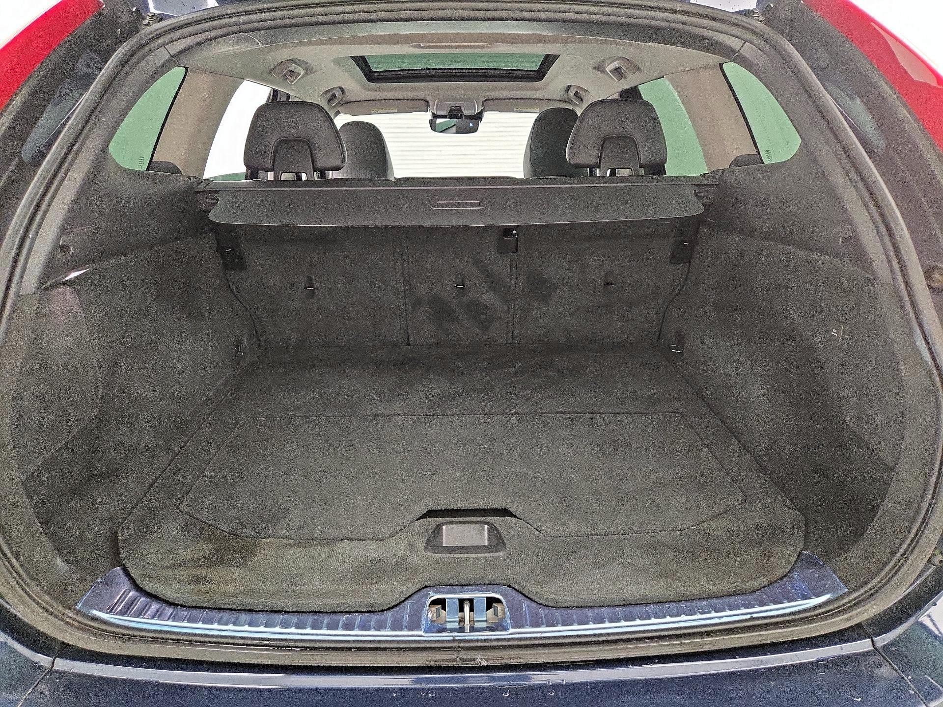 Thumbnail: 2015 Volvo XC60 - 20