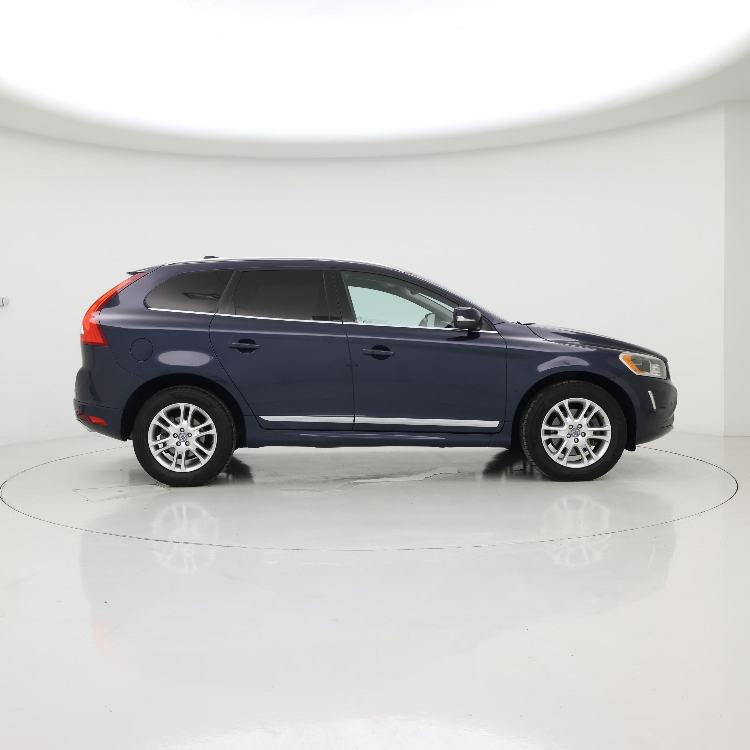 Thumbnail: 2015 Volvo XC60 - 7