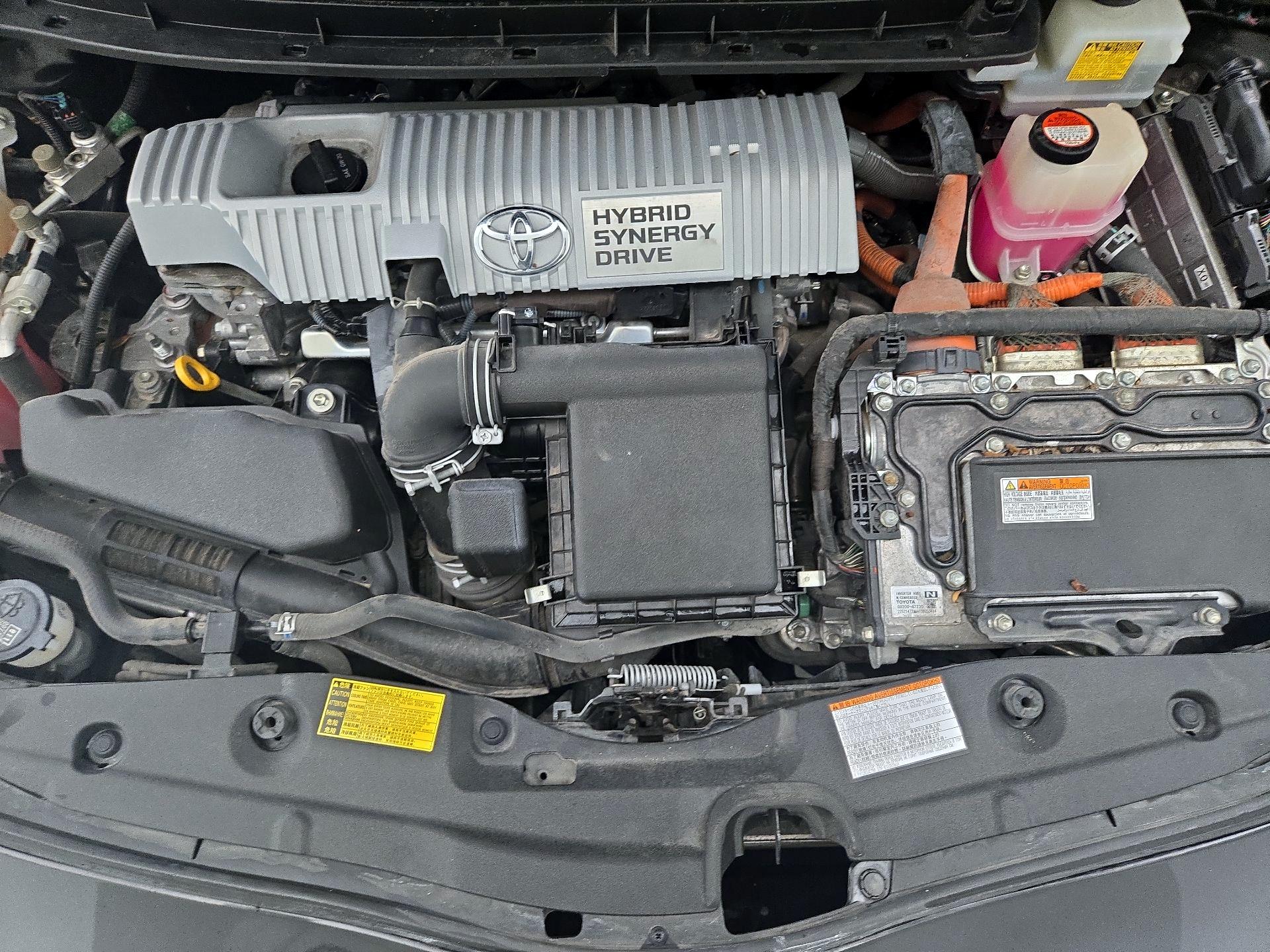 Thumbnail: 2015 Toyota Prius - 20