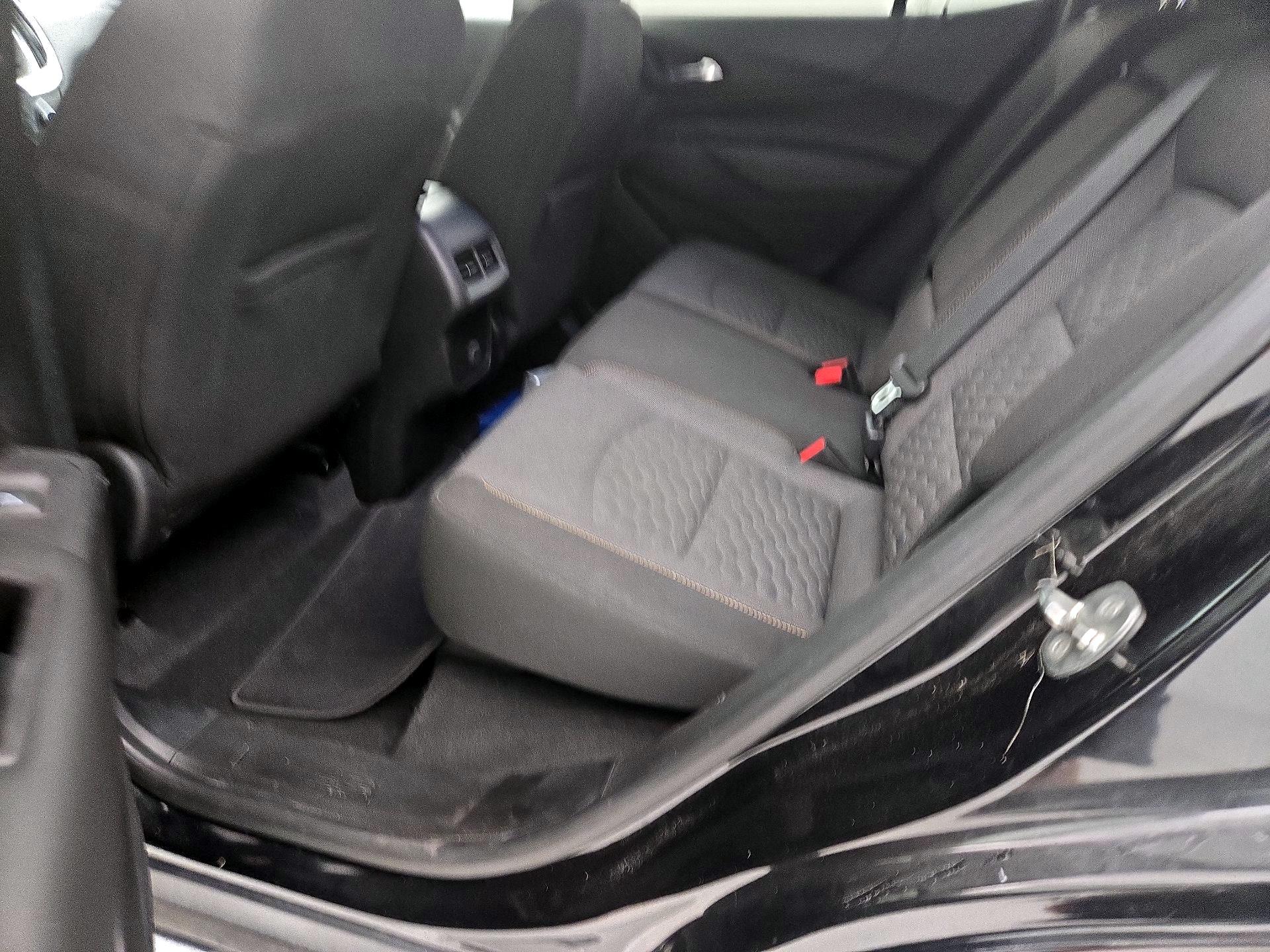 Thumbnail: 2018 Chevrolet Equinox - 19