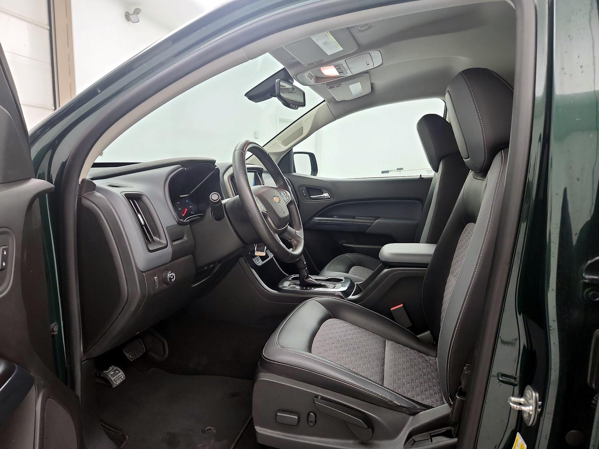 Thumbnail: 2015 Chevrolet Colorado - 11