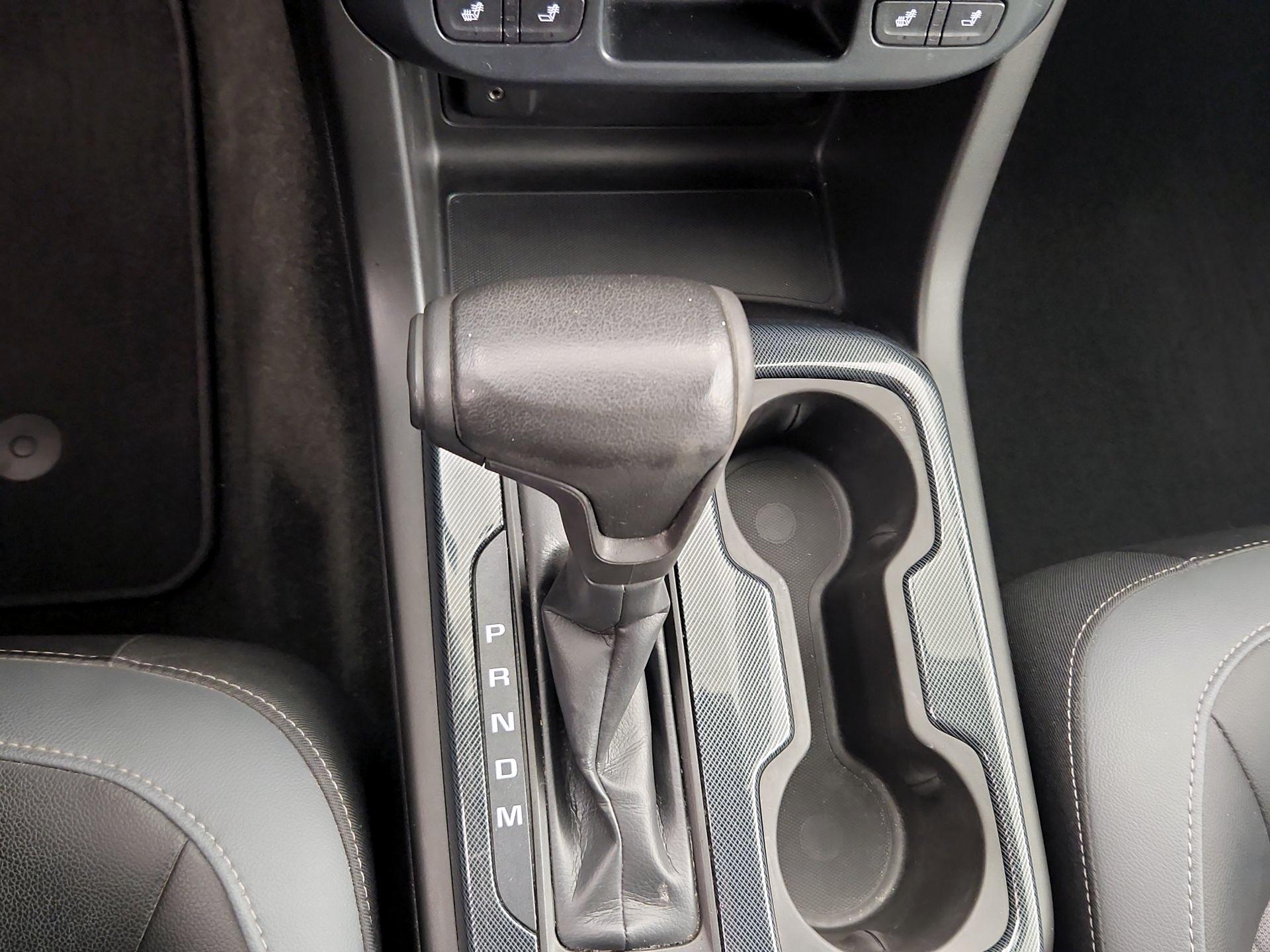 Thumbnail: 2015 Chevrolet Colorado - 17