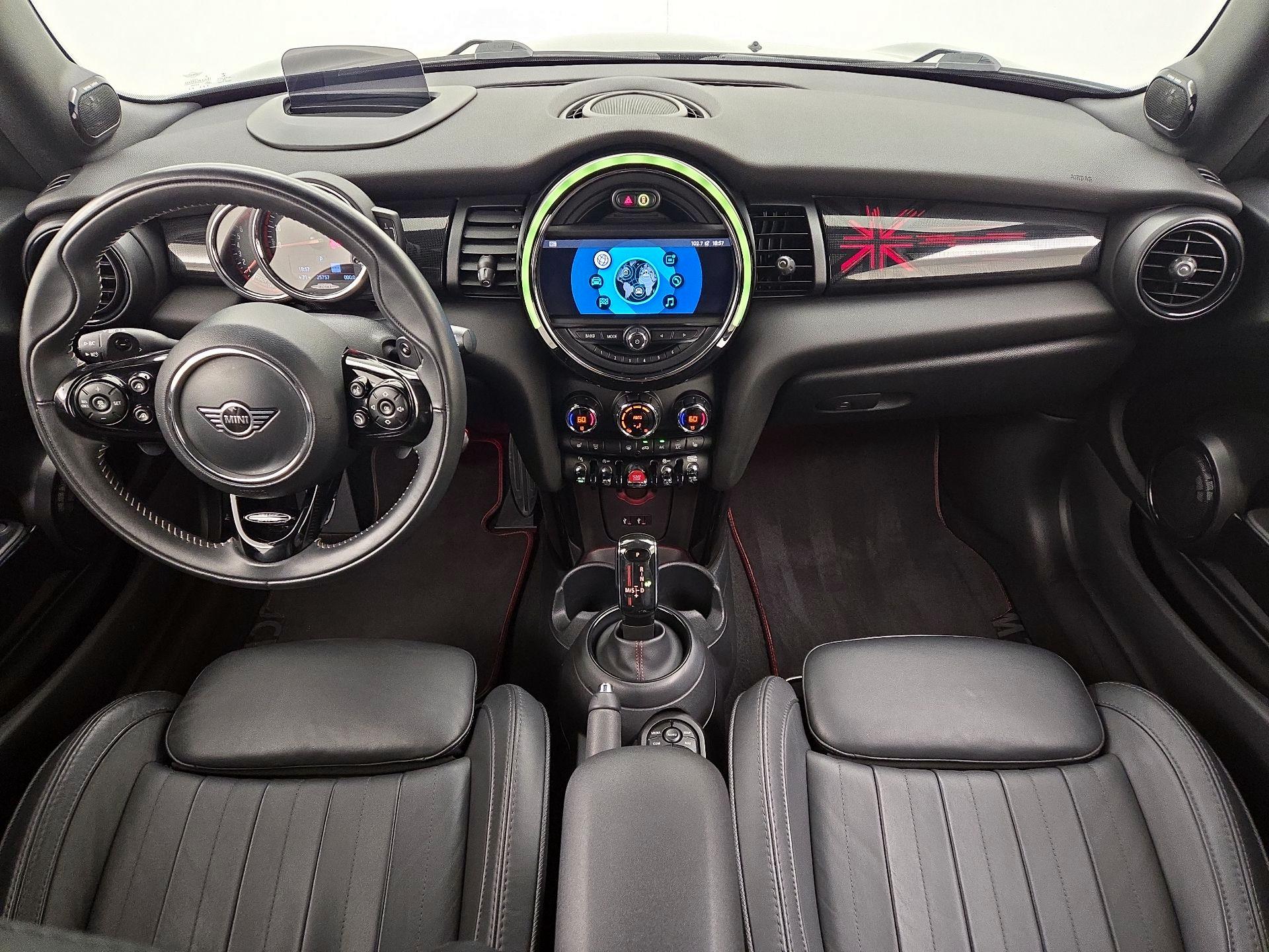 Thumbnail: 2020 MINI Cooper - 9